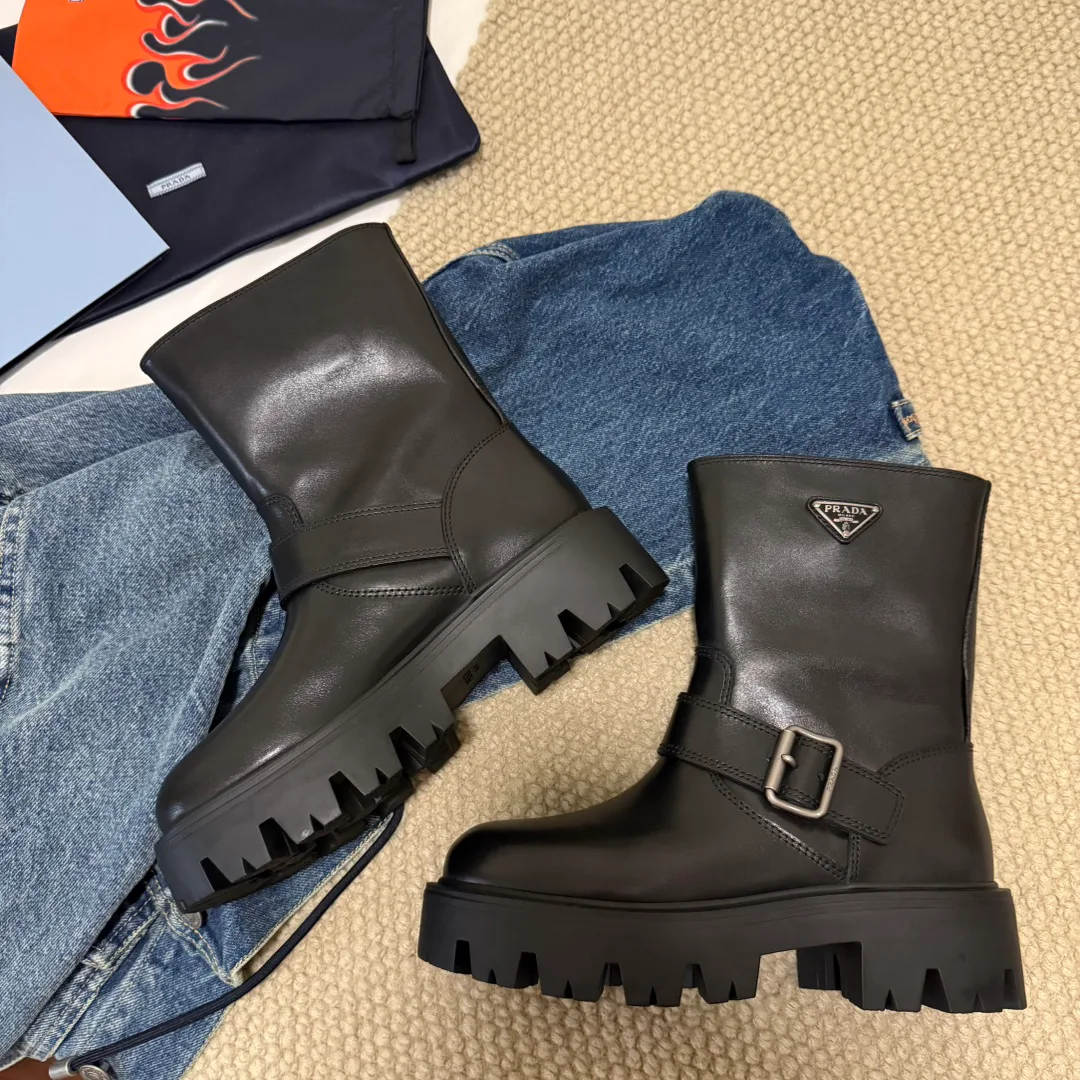 Ботинки Женские Prada 18006655