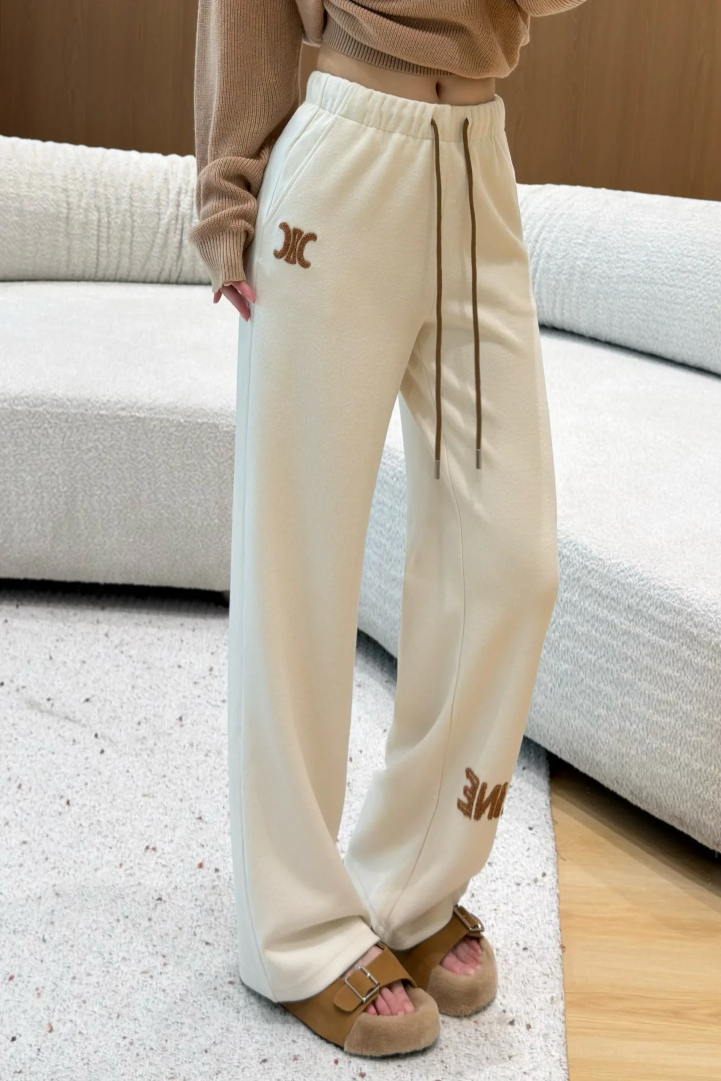 Брюки Женские Celine 18711478