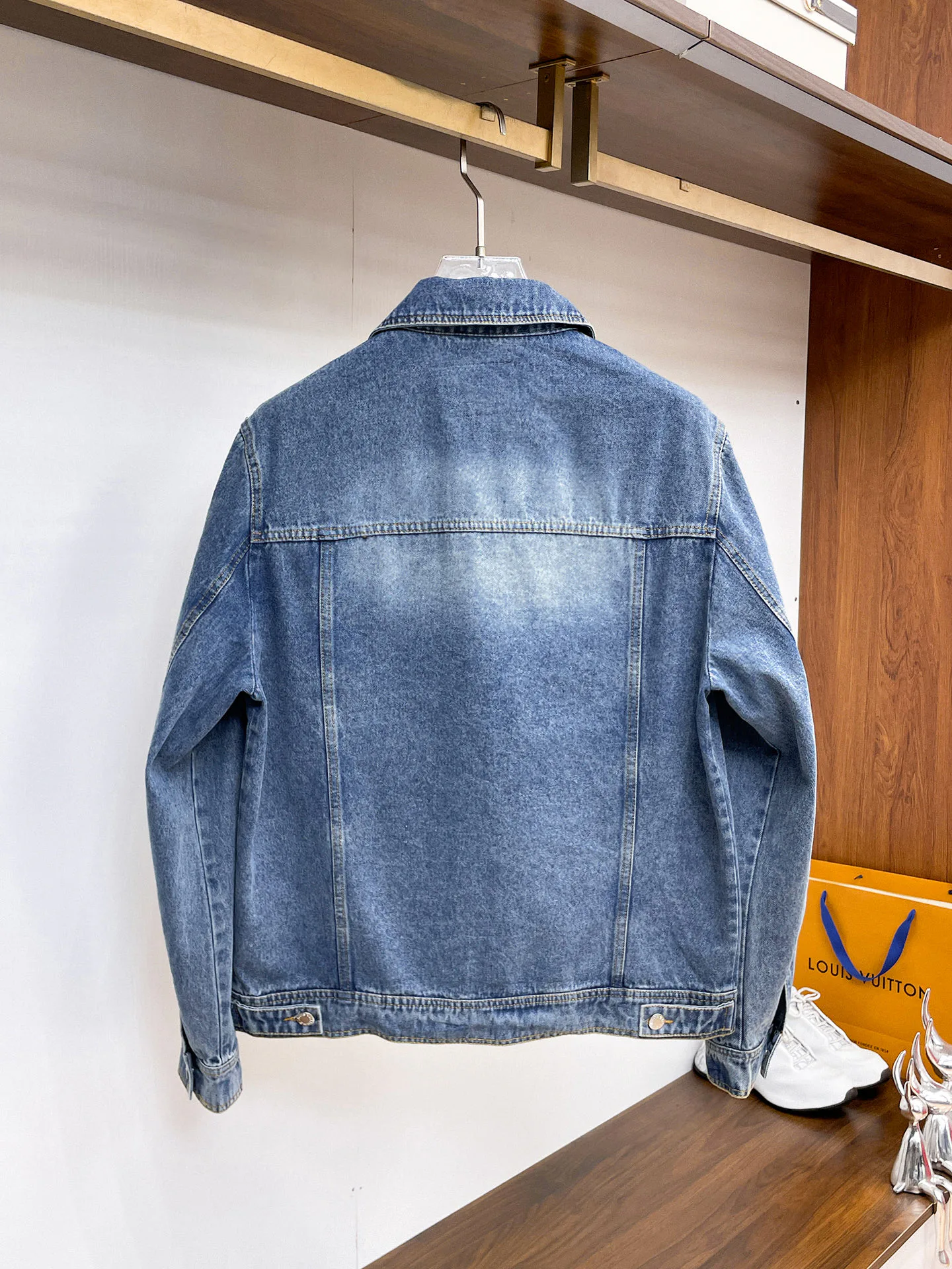 Куртки И Пуховики Мужские Louis Vuitton 18197222