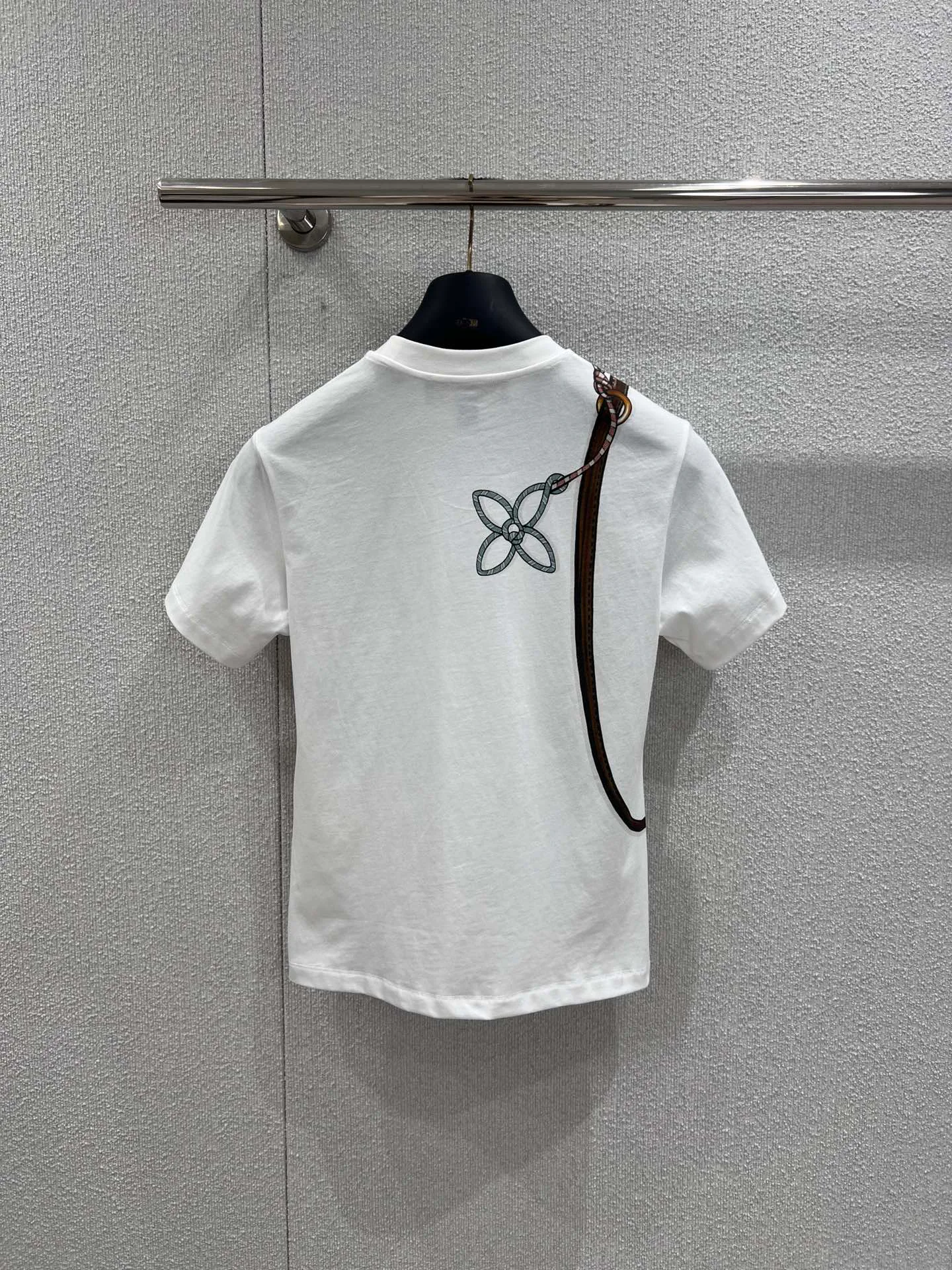 Футболки Женские Louis Vuitton 1521032