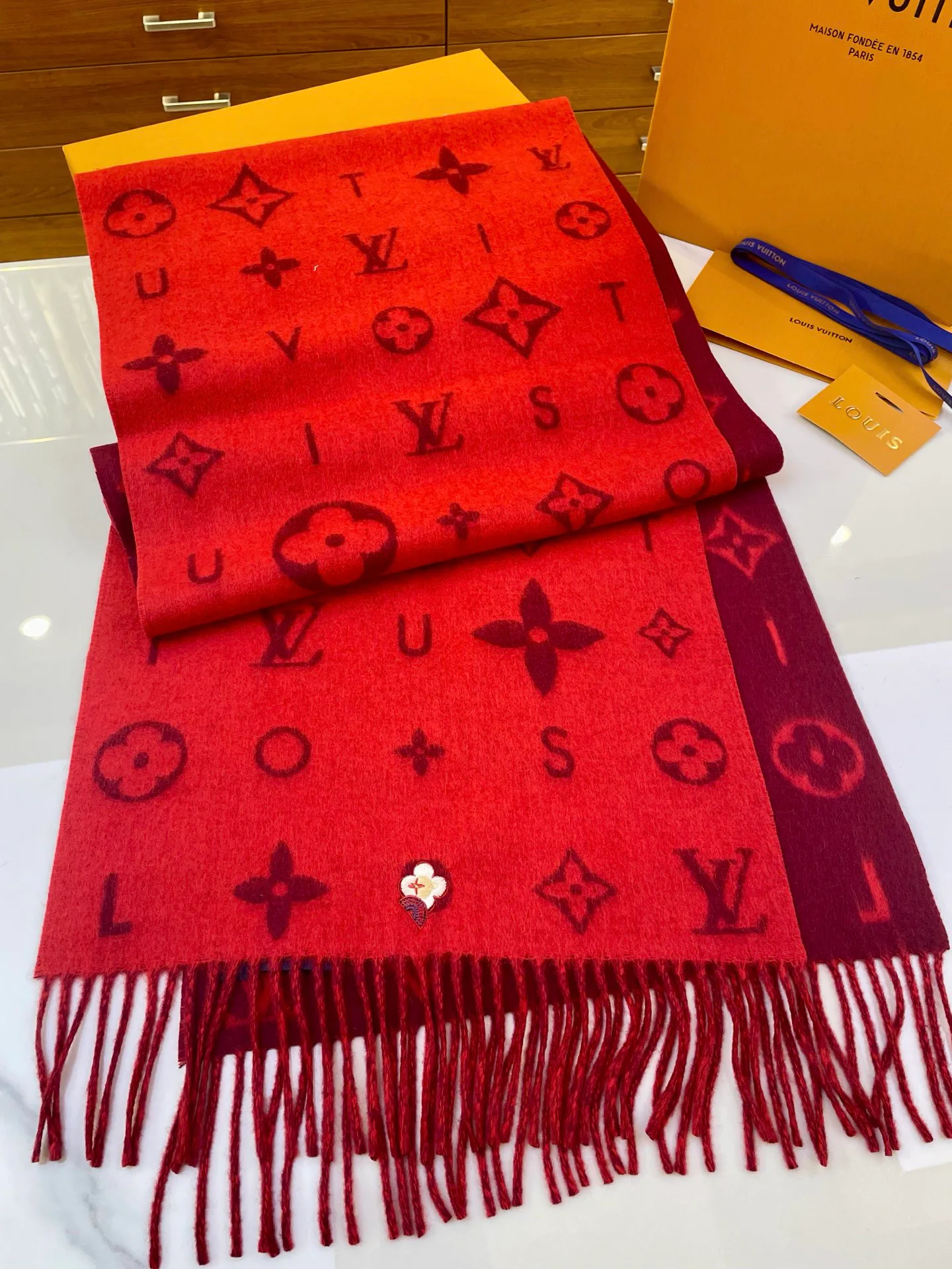 Шарфы Louis Vuitton 899697