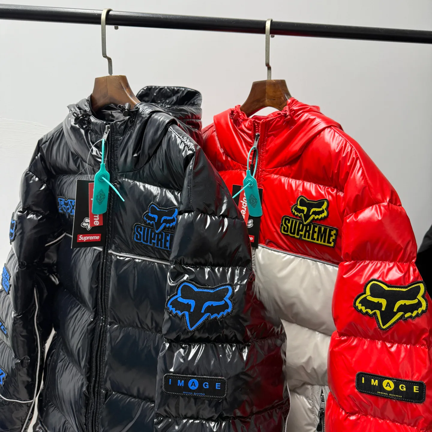 Куртки И Пуховики Женские Supreme 1029658