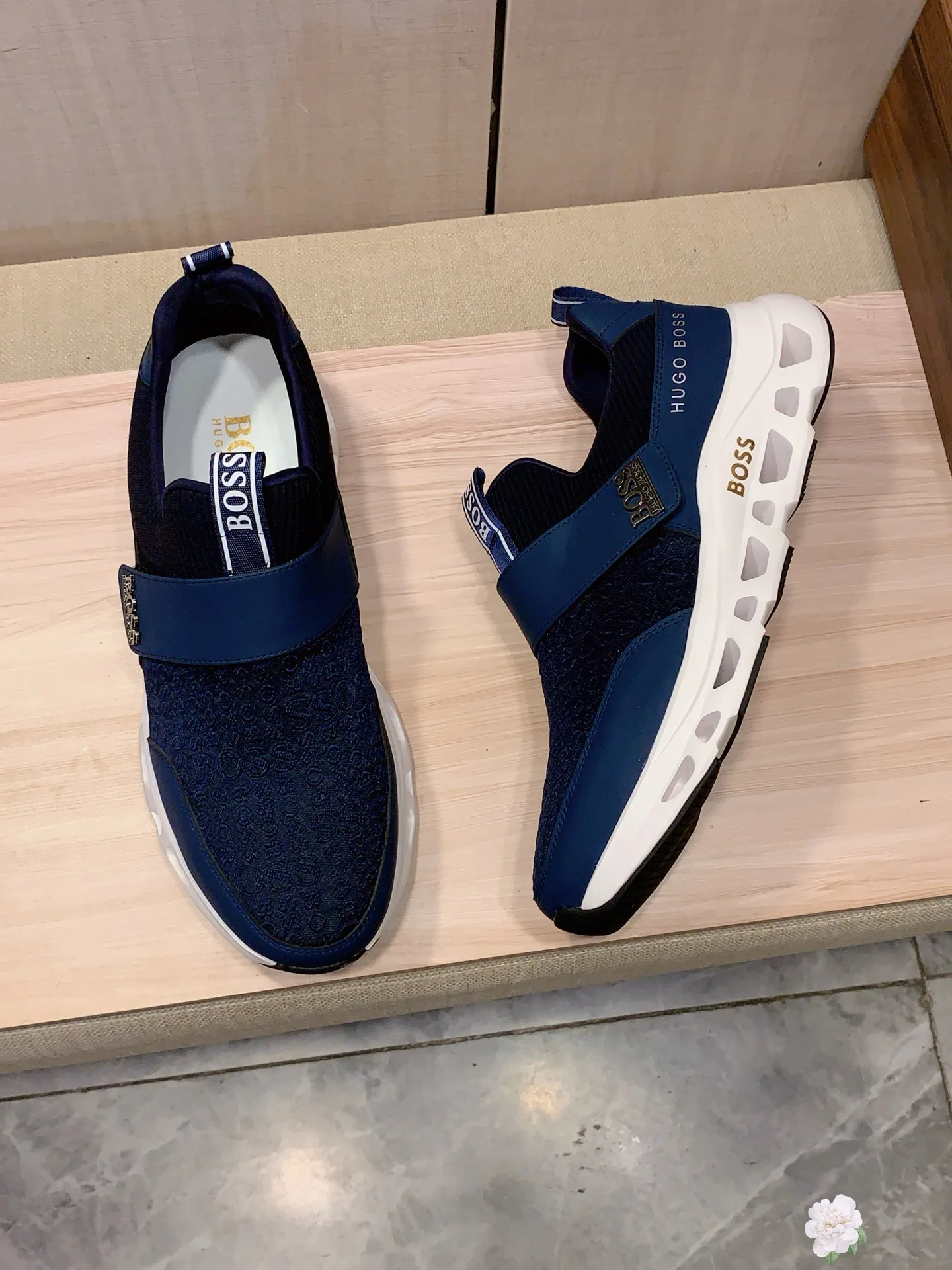 Кроссовки Мужские Hugo Boss 75471