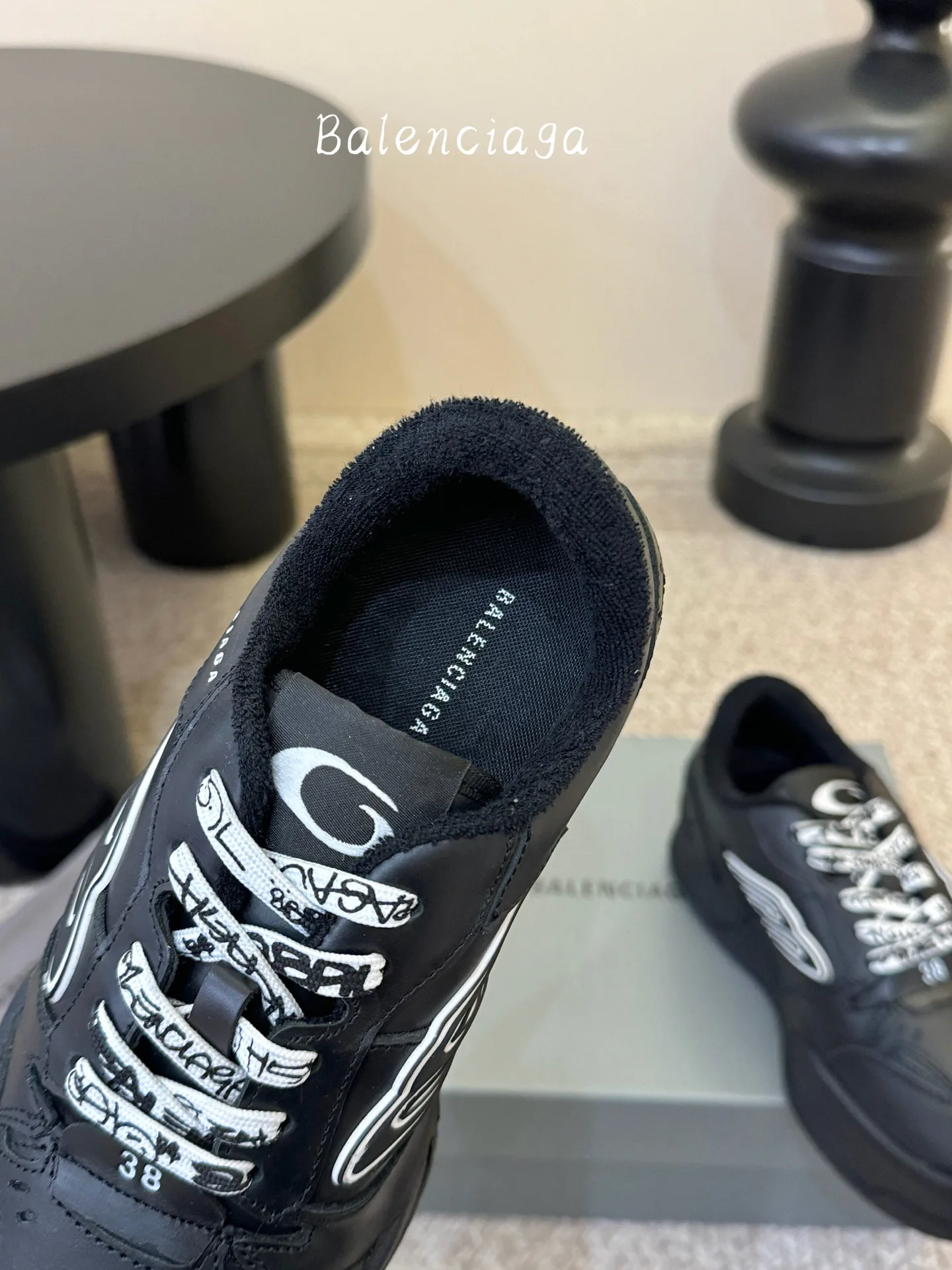 Кроссовки Женские Balenciaga 11238092