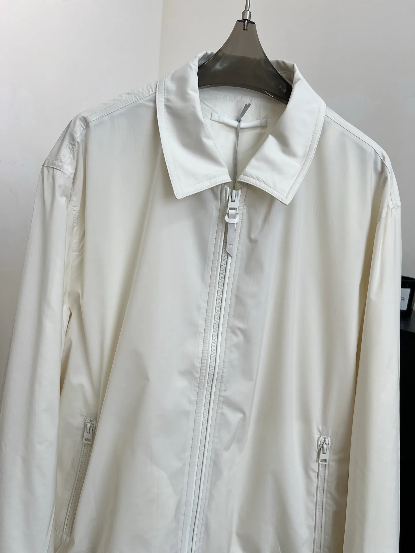 Куртки И Пуховики Мужские Tom Ford 11395242
