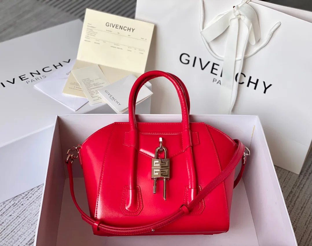 Сумки На Ремне Женские Givenchy 17433