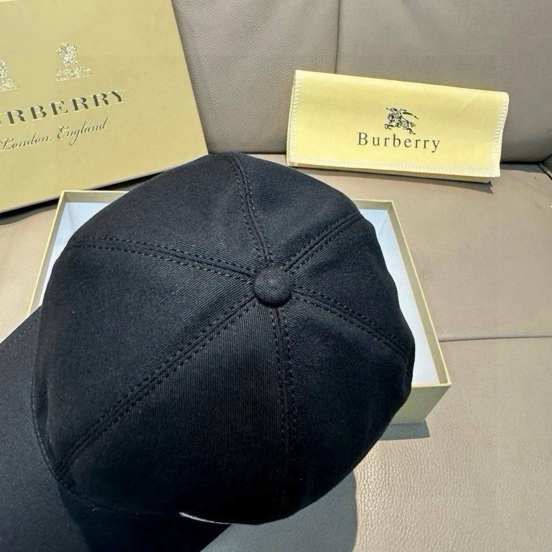 Головные Уборы Burberry 17604845