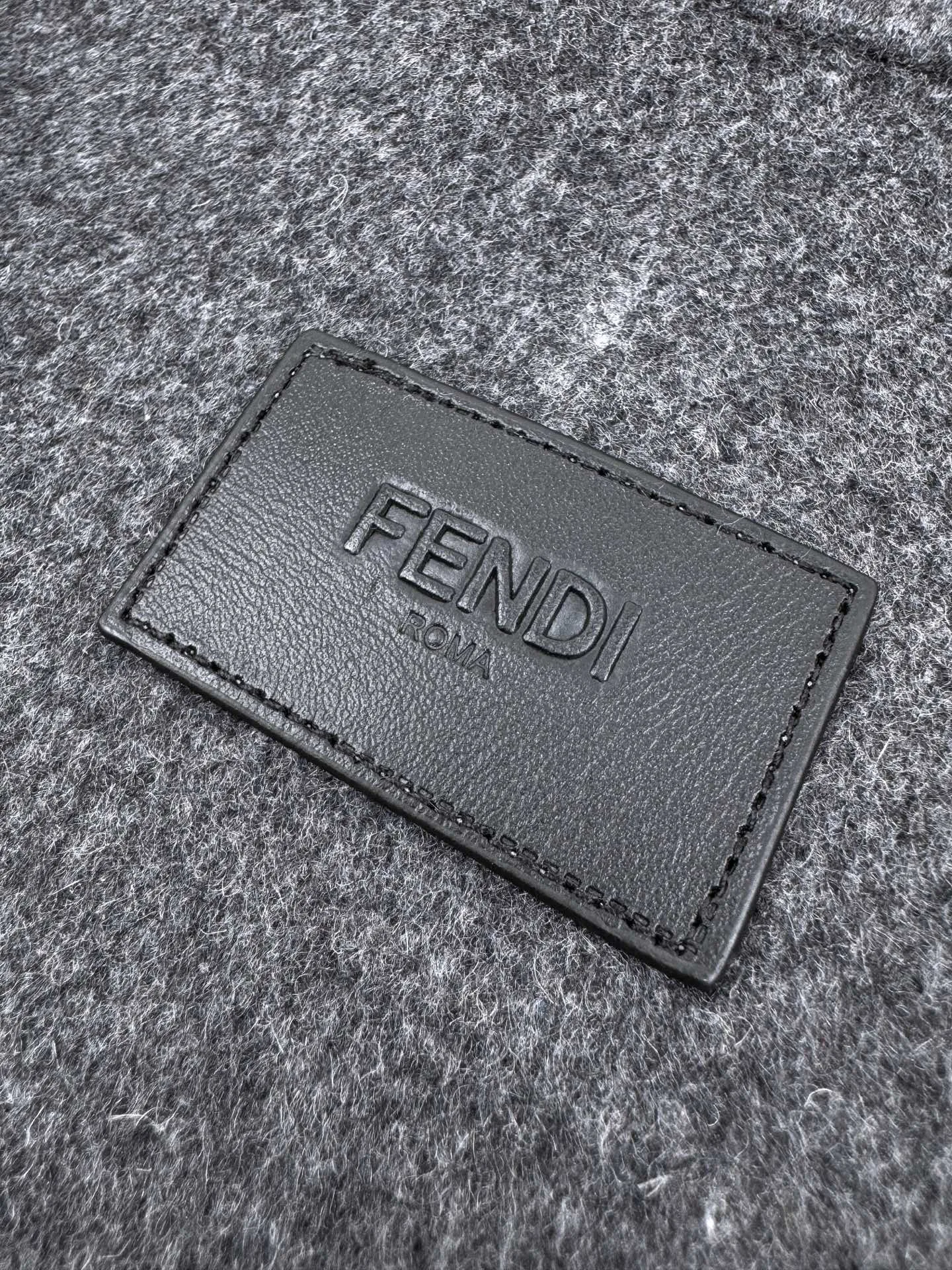 Куртки И Пуховики Мужские Fendi 786512