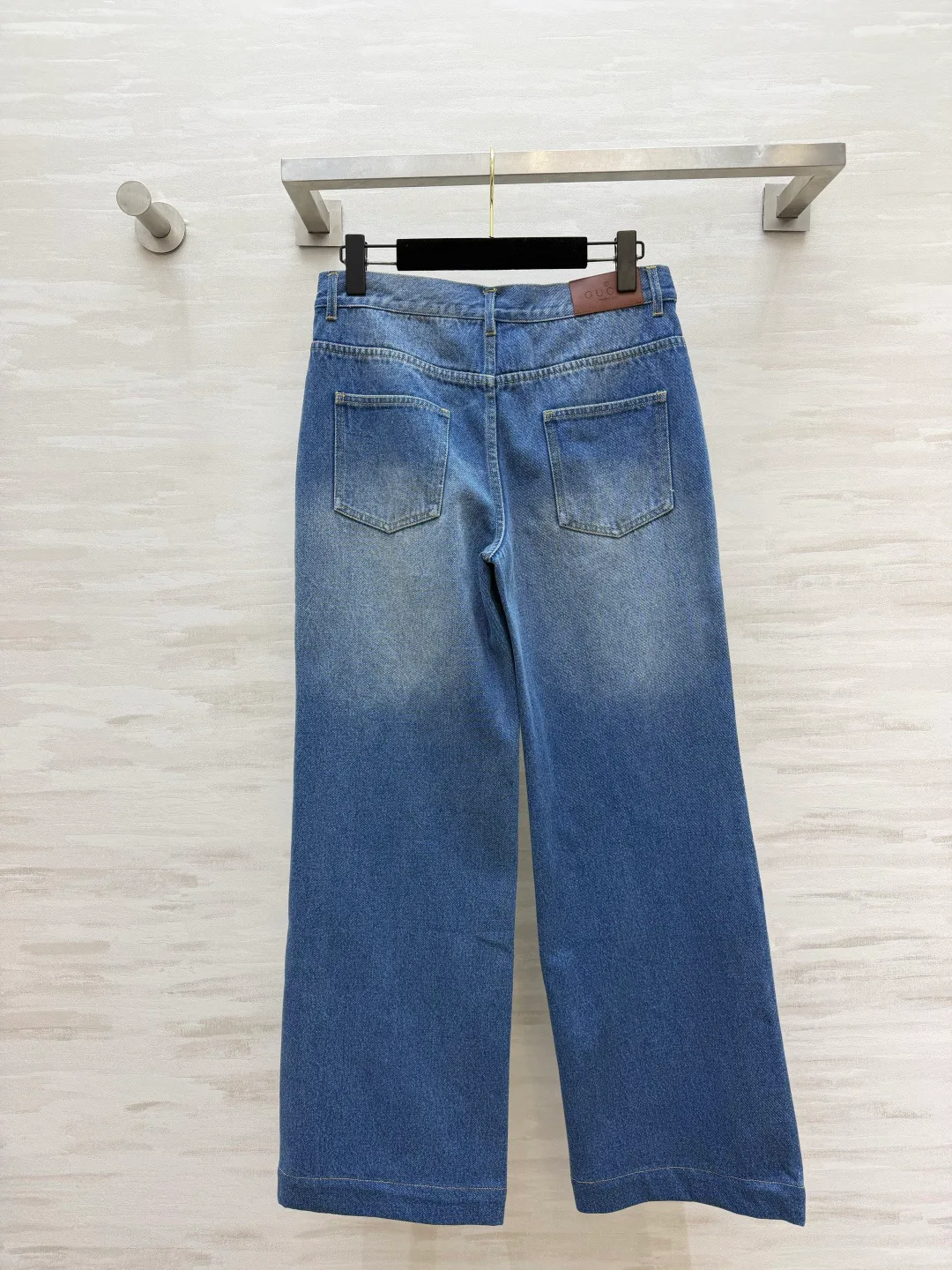 Джинсы Женские Gucci 19091693
