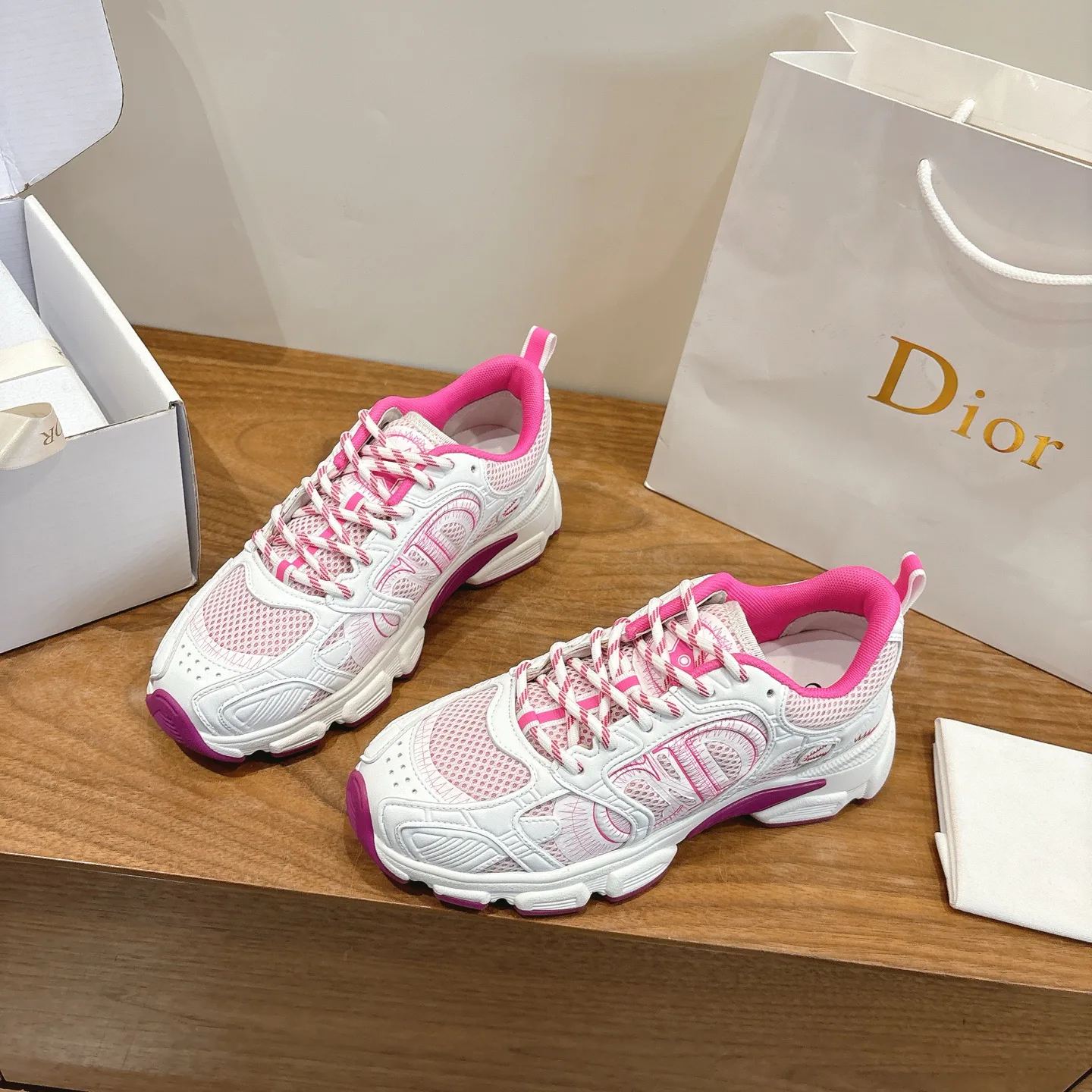 Кроссовки Женские Christian Dior 11647860