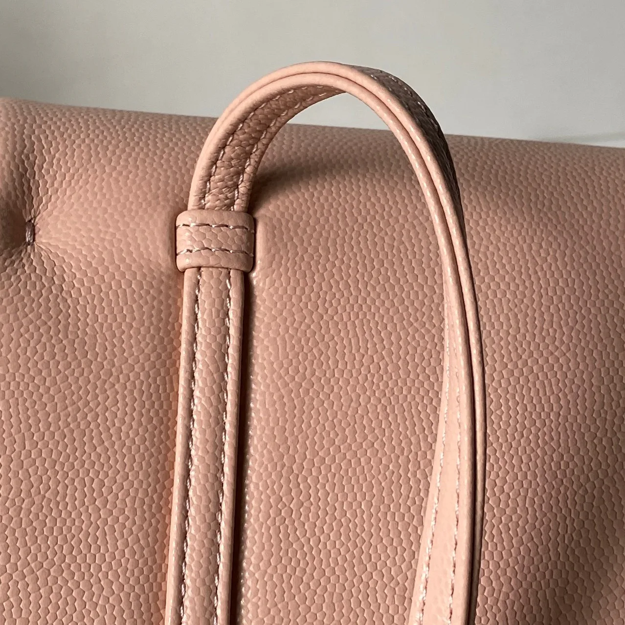 Классические Сумки Женские Chanel 18207709