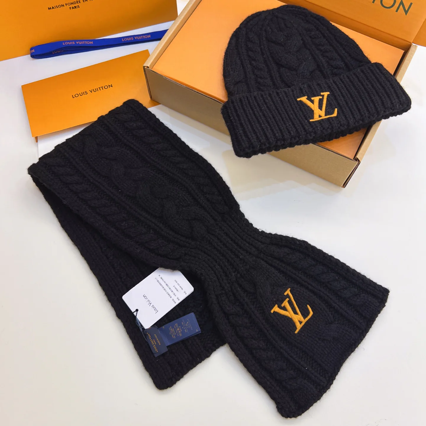 Шарфы Louis Vuitton 3879934