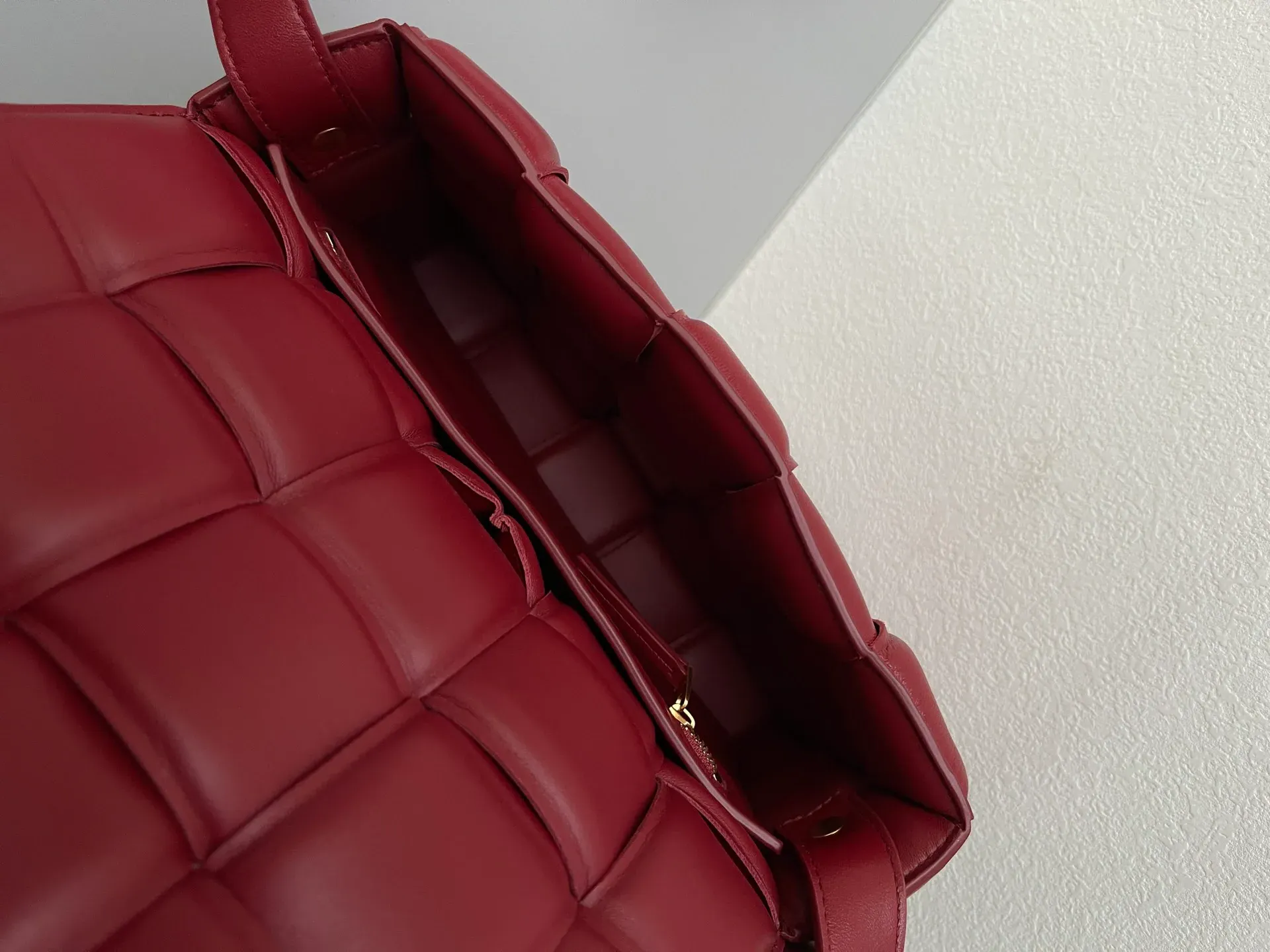 Классические Сумки Женские Bottega Veneta 5759327