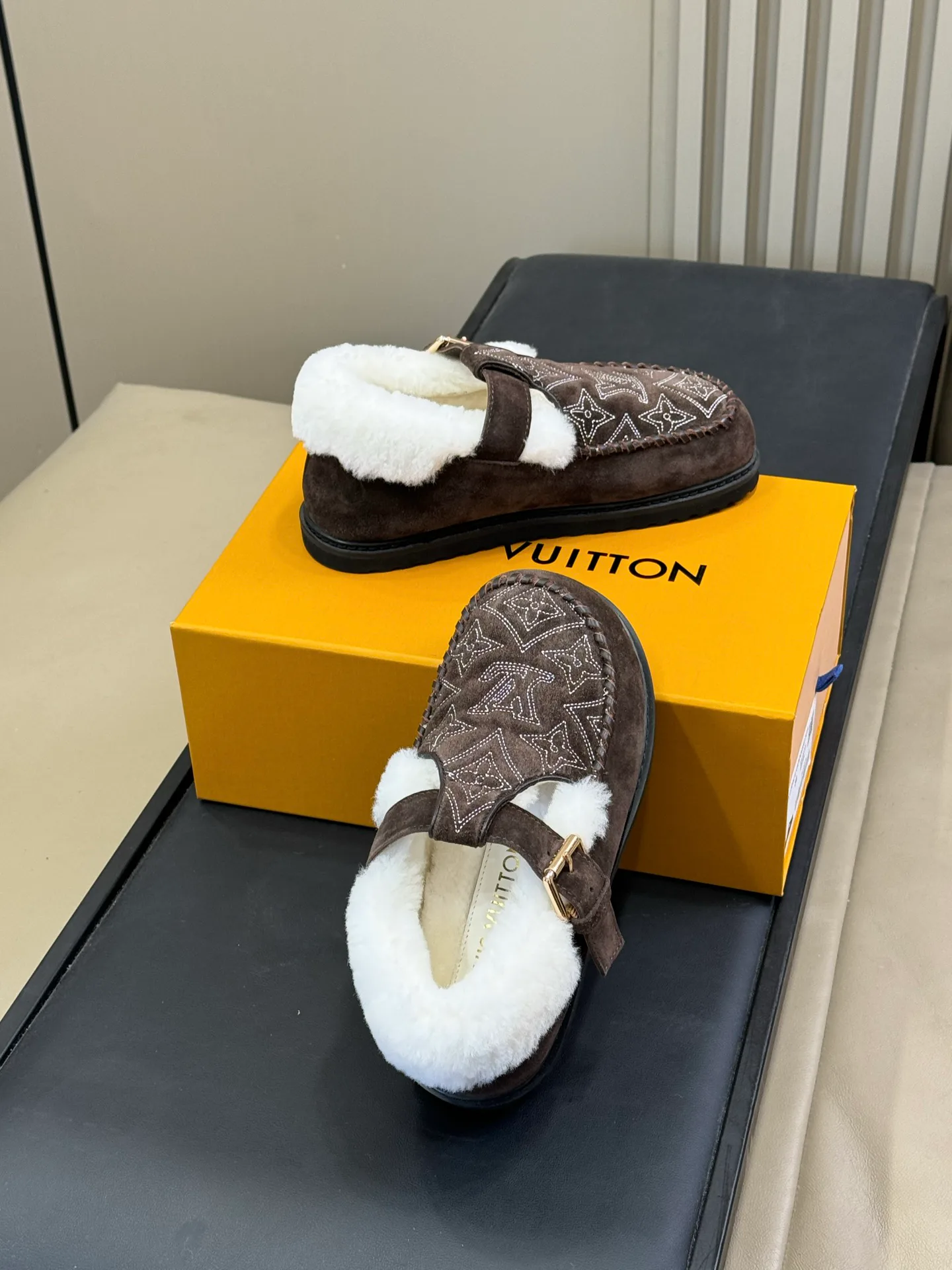 Сабо Женские Louis Vuitton 293567