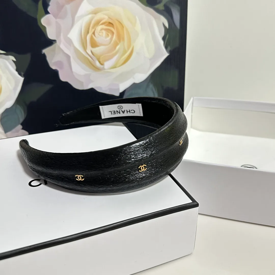 Головные Уборы Chanel 11469192