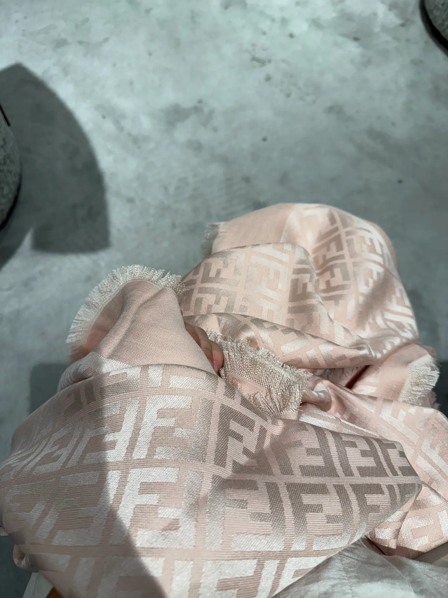 Шарфы Fendi 17196410