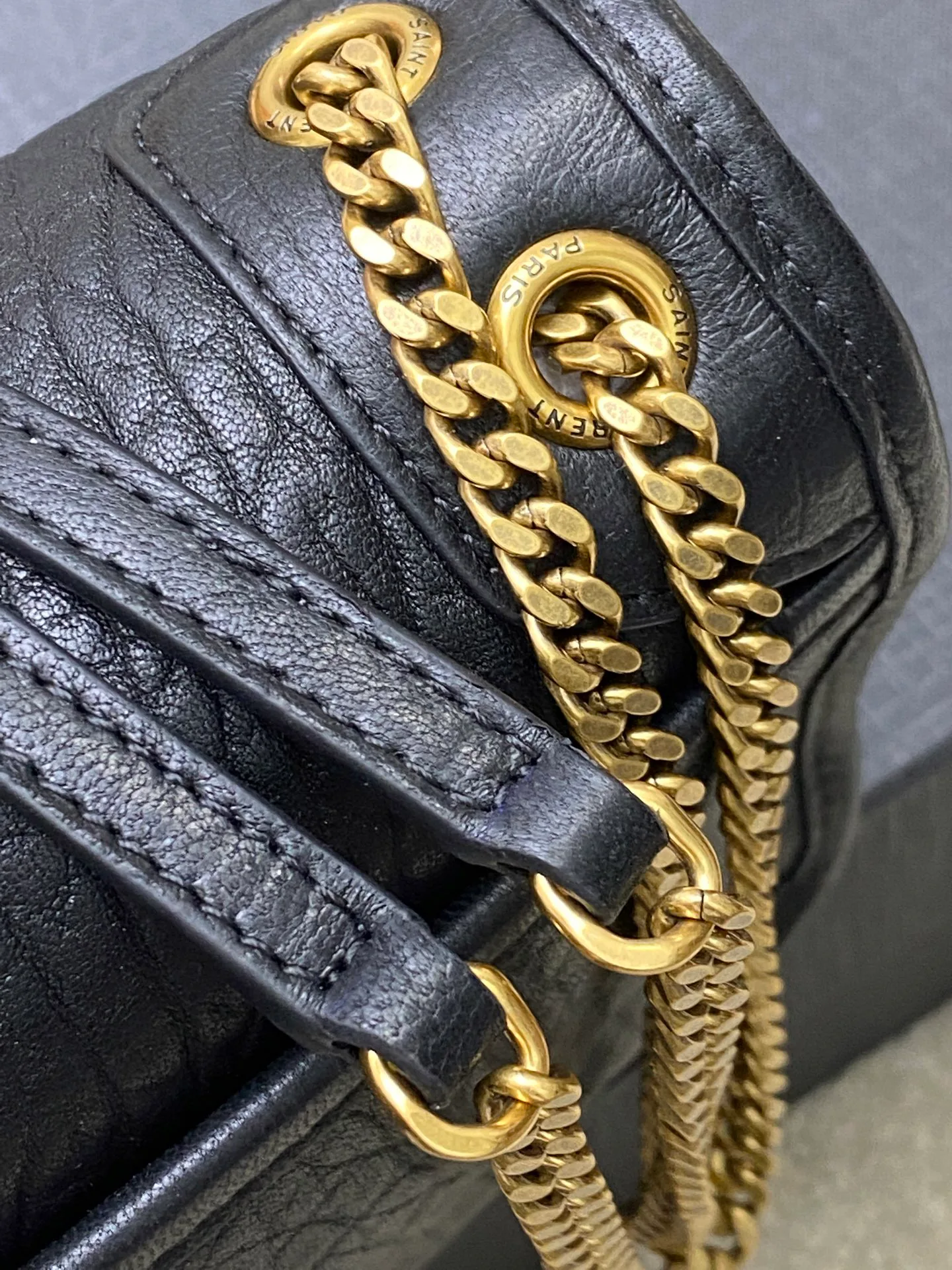 Классические Сумки Женские Saint Laurent 17823706