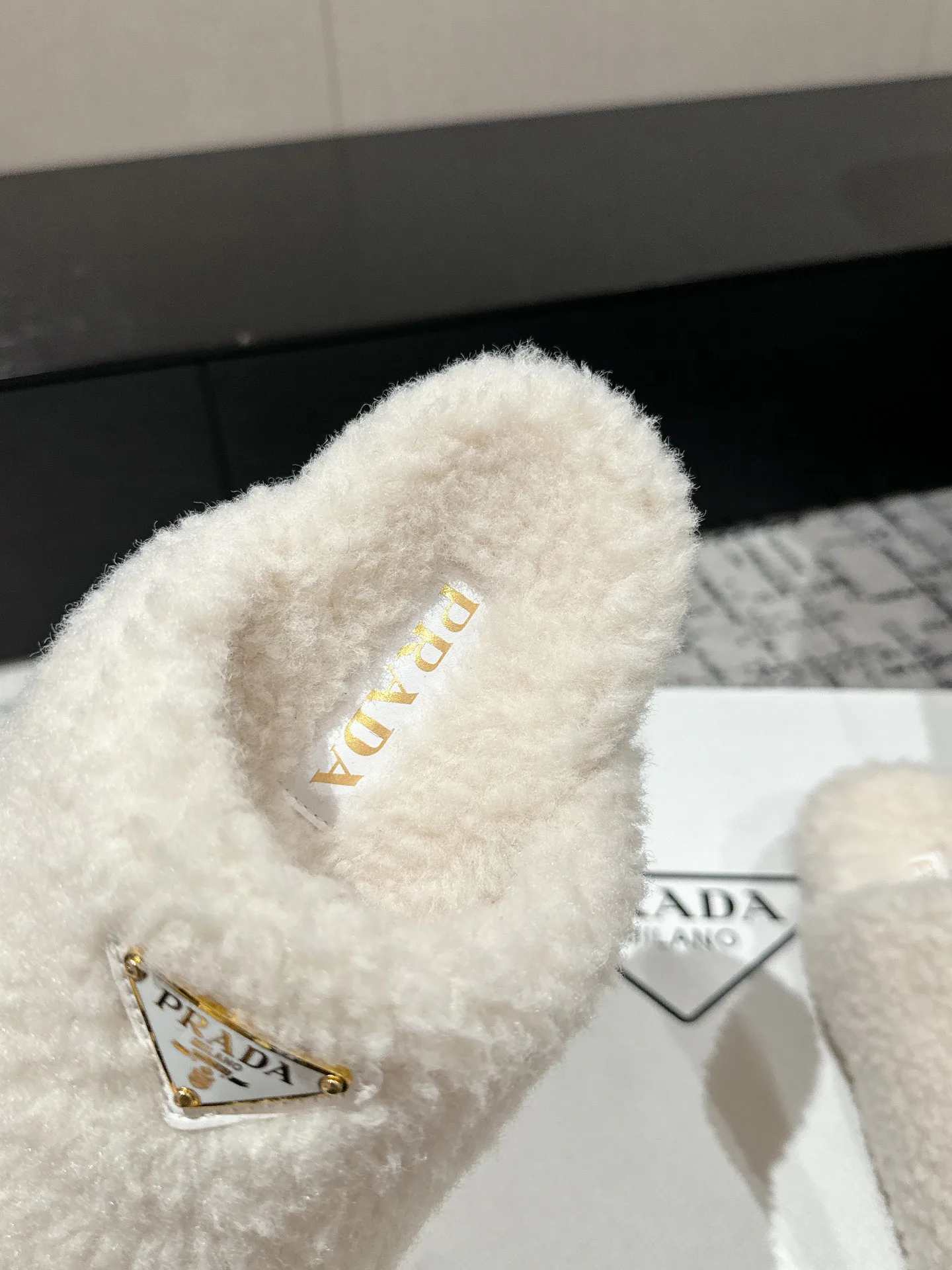 Тапочки Женские Prada 442461