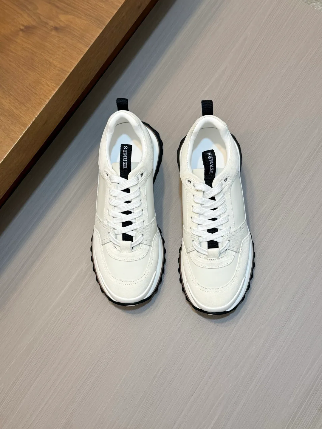 Кроссовки Мужские Hermes 18055243