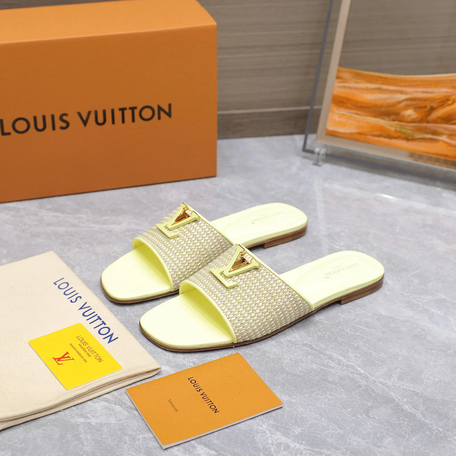 Шлепанцы Женские Louis Vuitton 491983