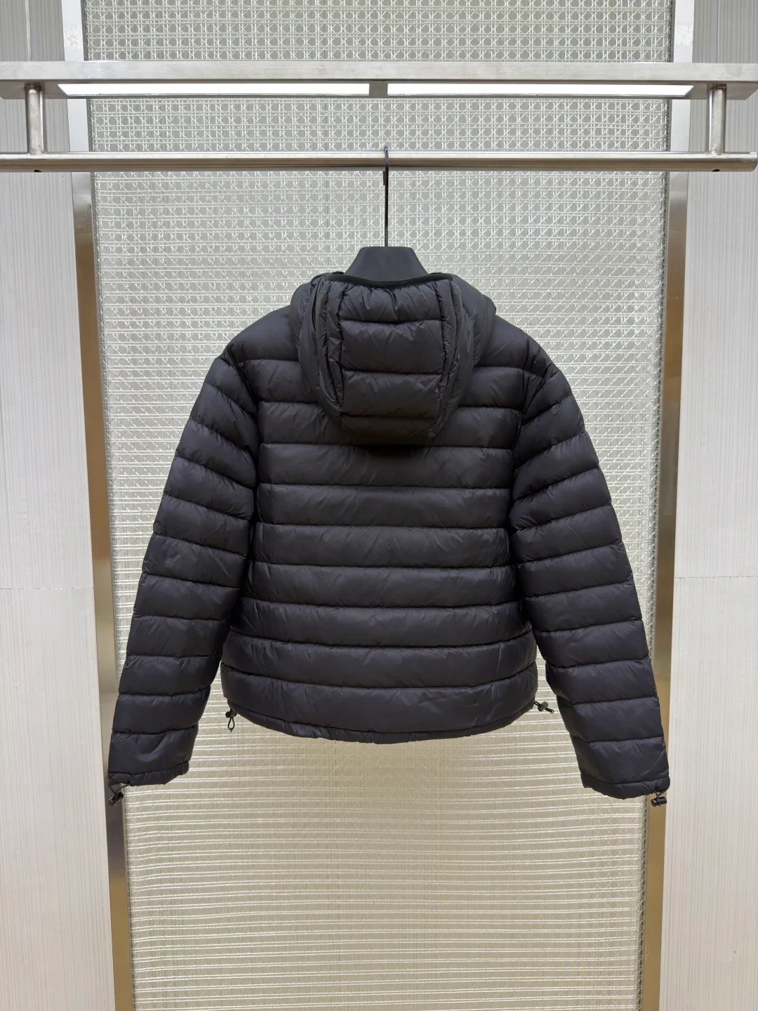 Куртки И Пуховики Женские Miu Miu 18612898