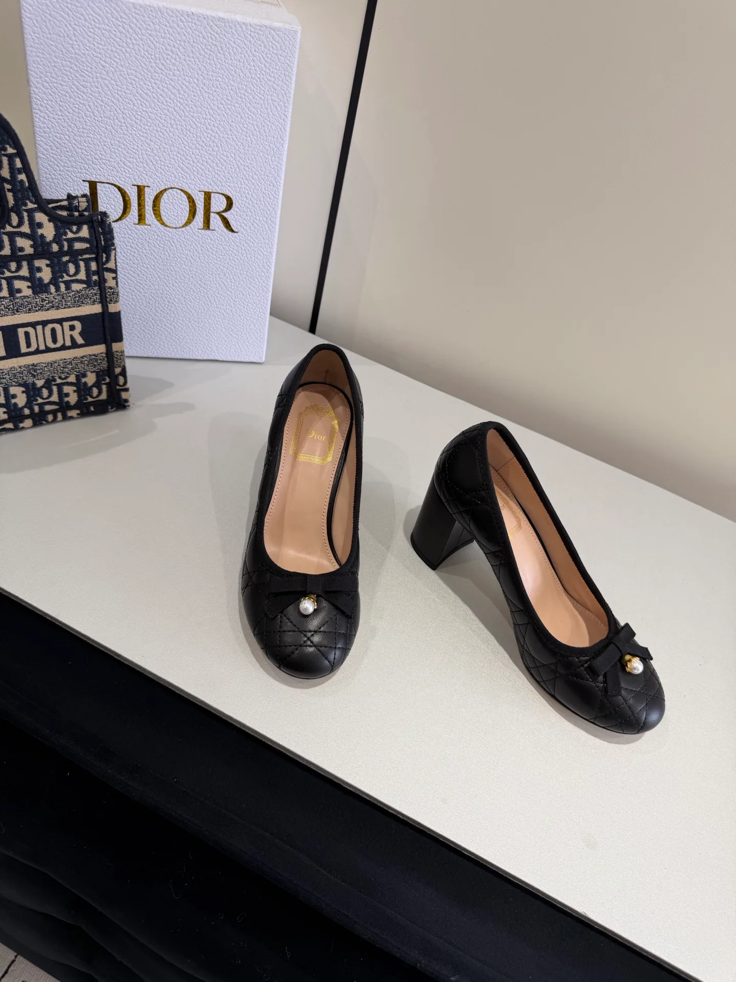 Туфли Женские Christian Dior 18369748