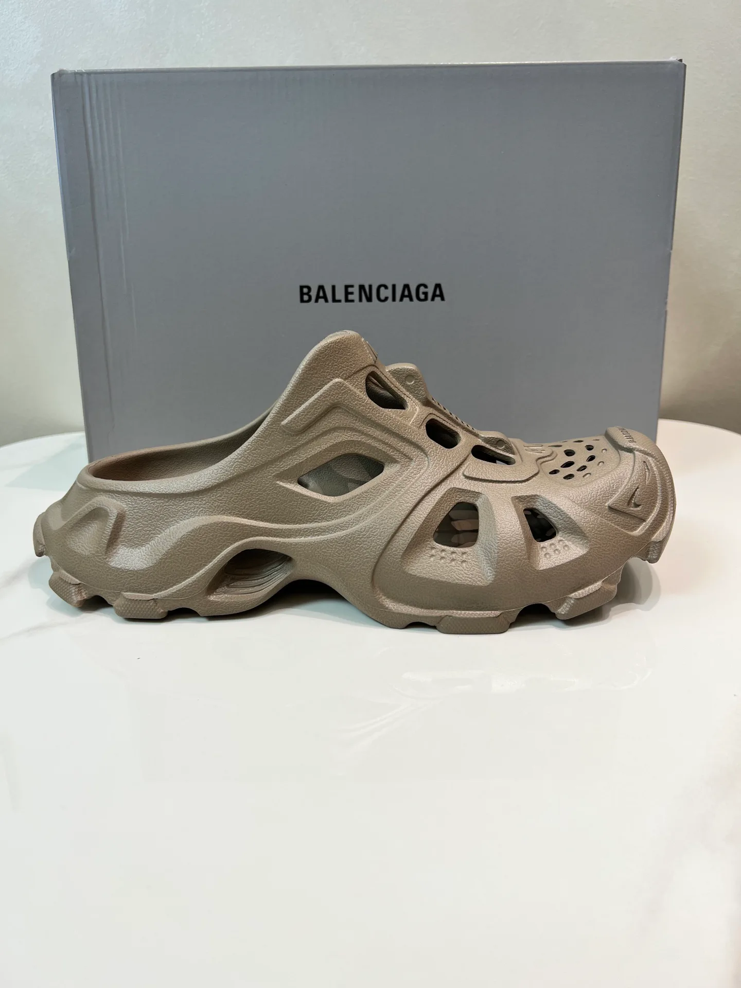 Тапочки Женские Balenciaga 33515