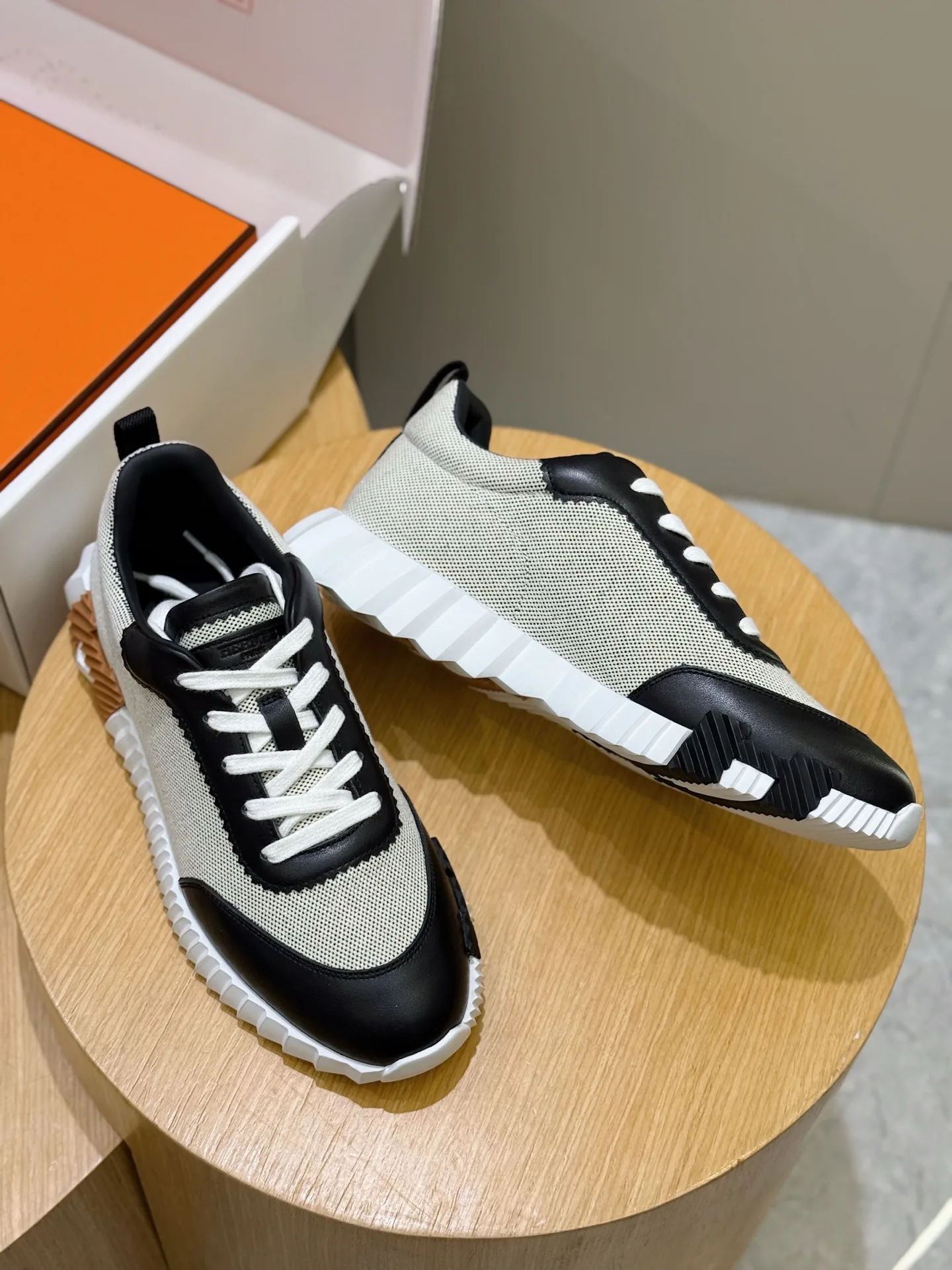 Кроссовки Мужские Hermes 13164671