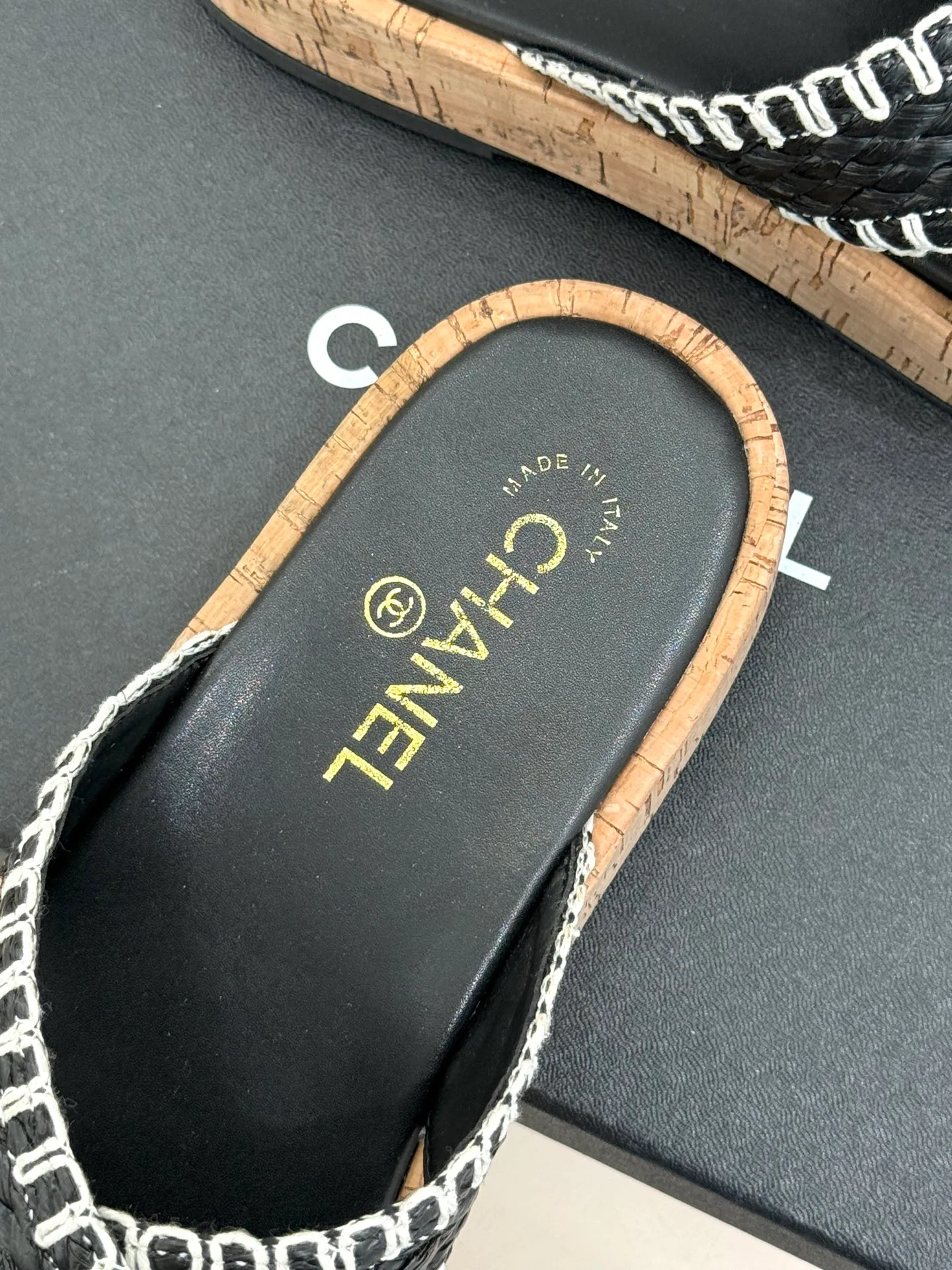 Шлепанцы Женские Chanel 1018157