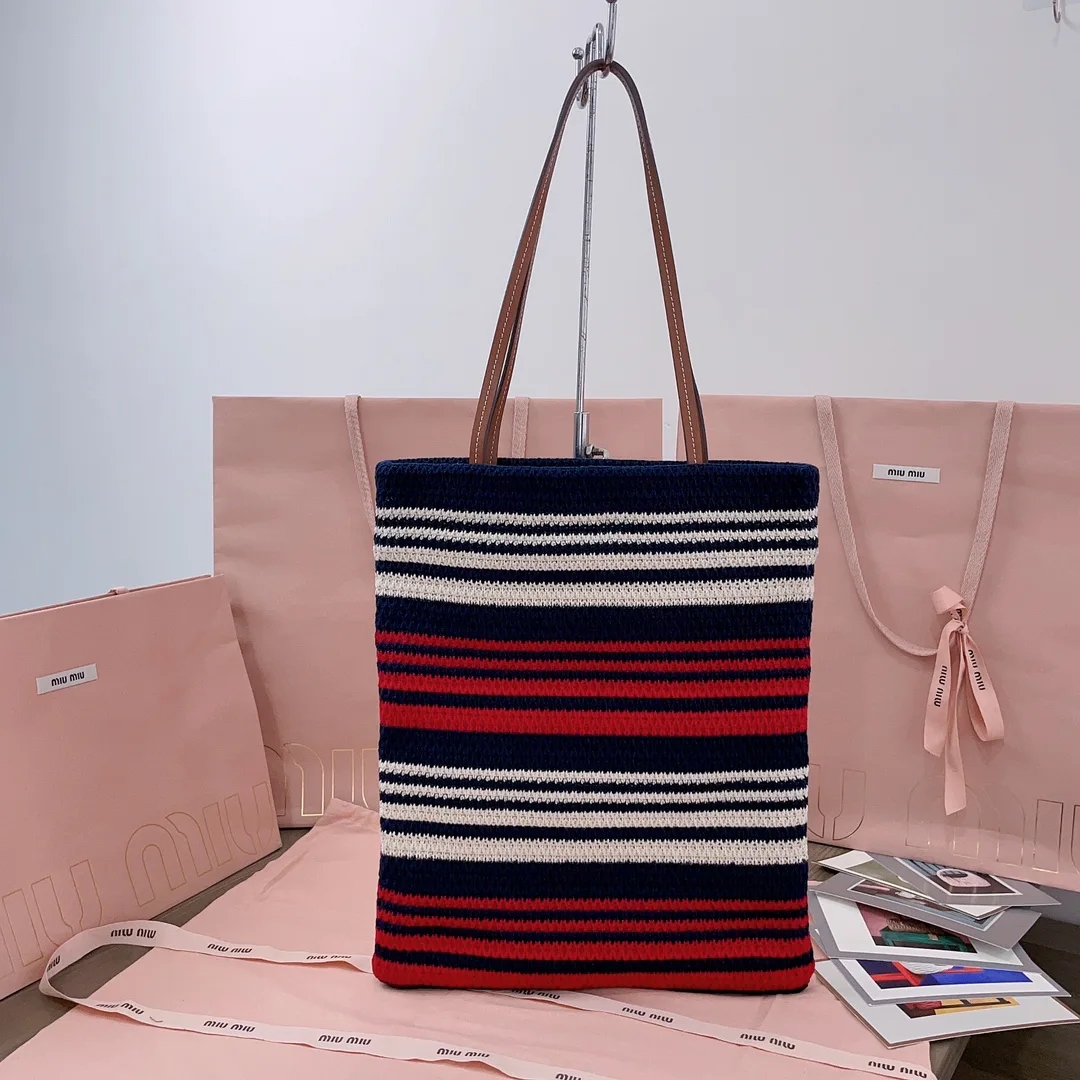 Классические Сумки Женские Miu Miu 445107