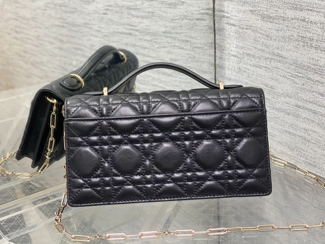 Клатчи Женские Christian Dior 11630134
