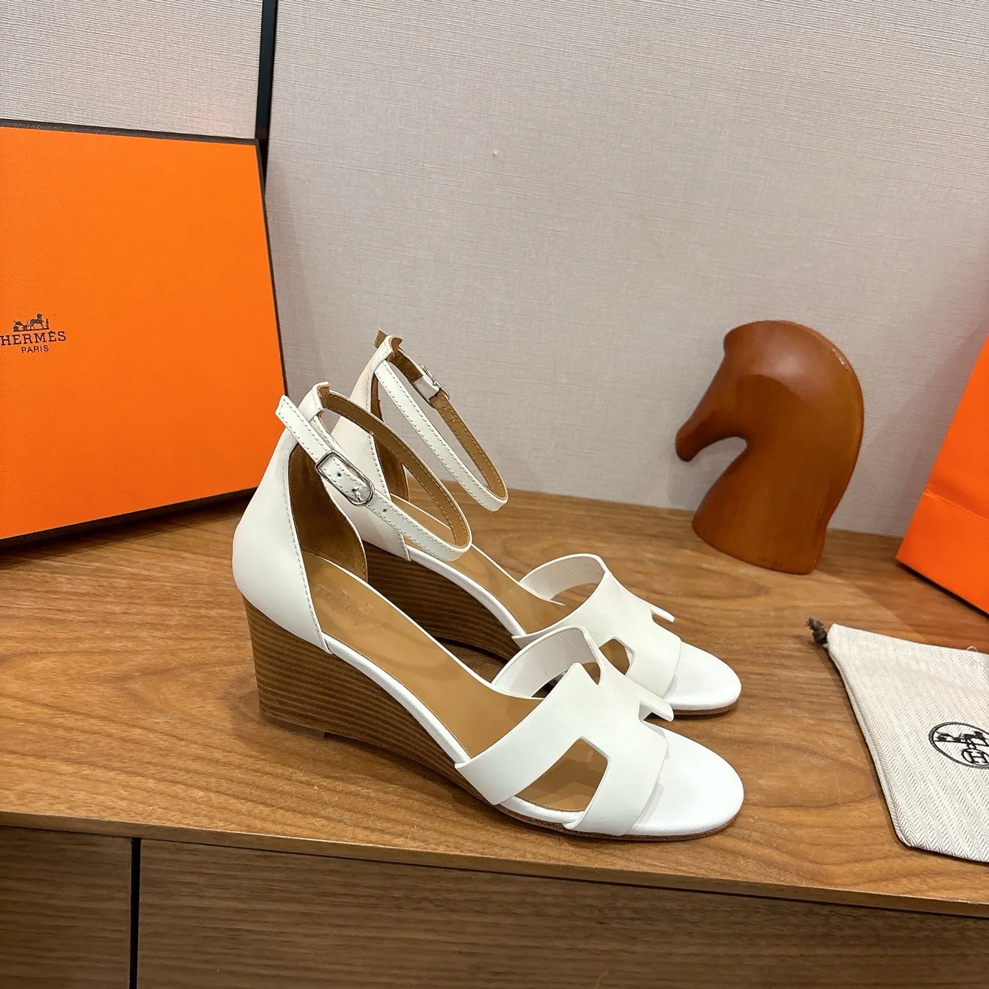 Босоножки Женские Hermes 11269401