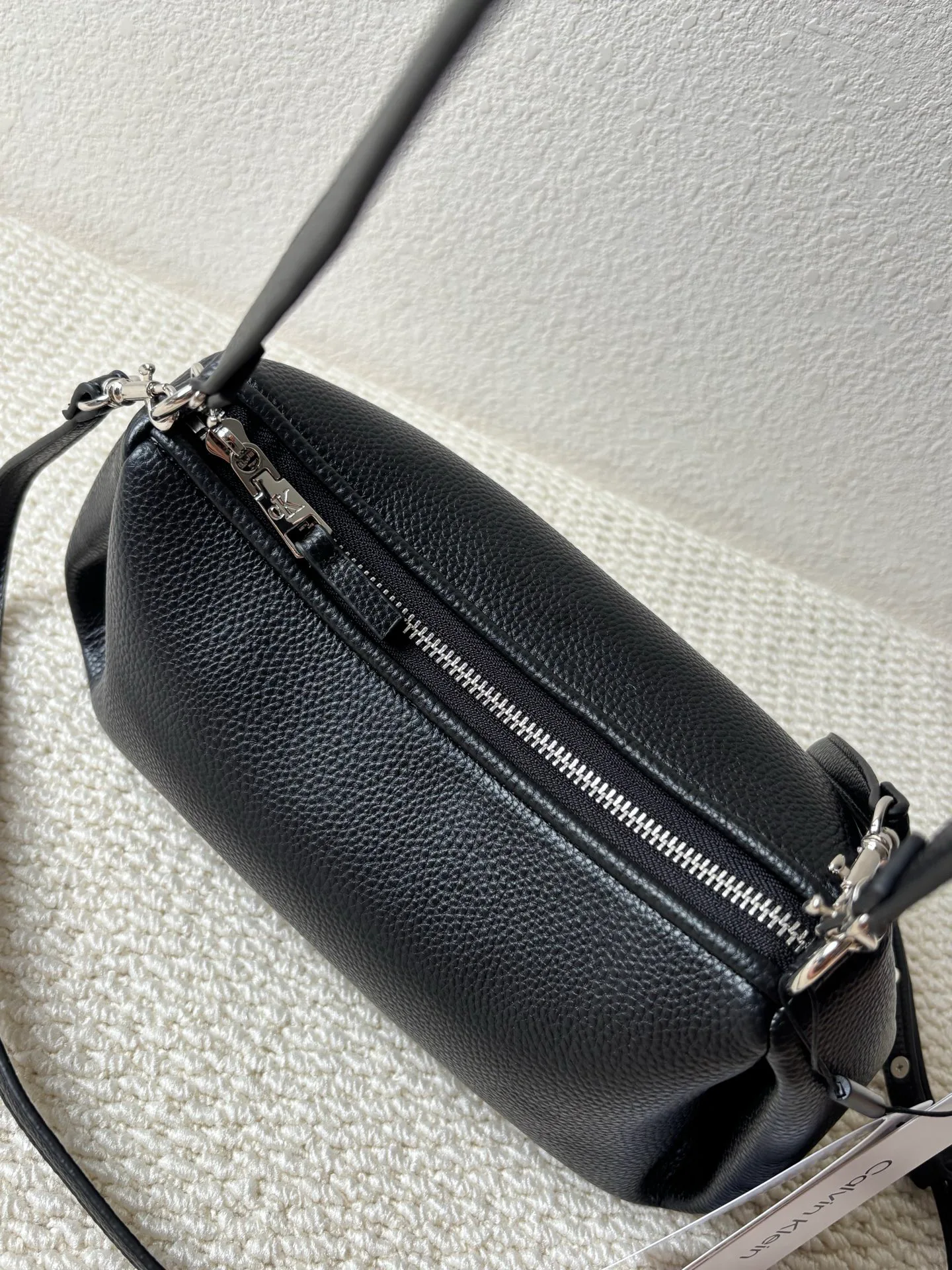 Сумки На Ремне Женские Calvin Klein 347327