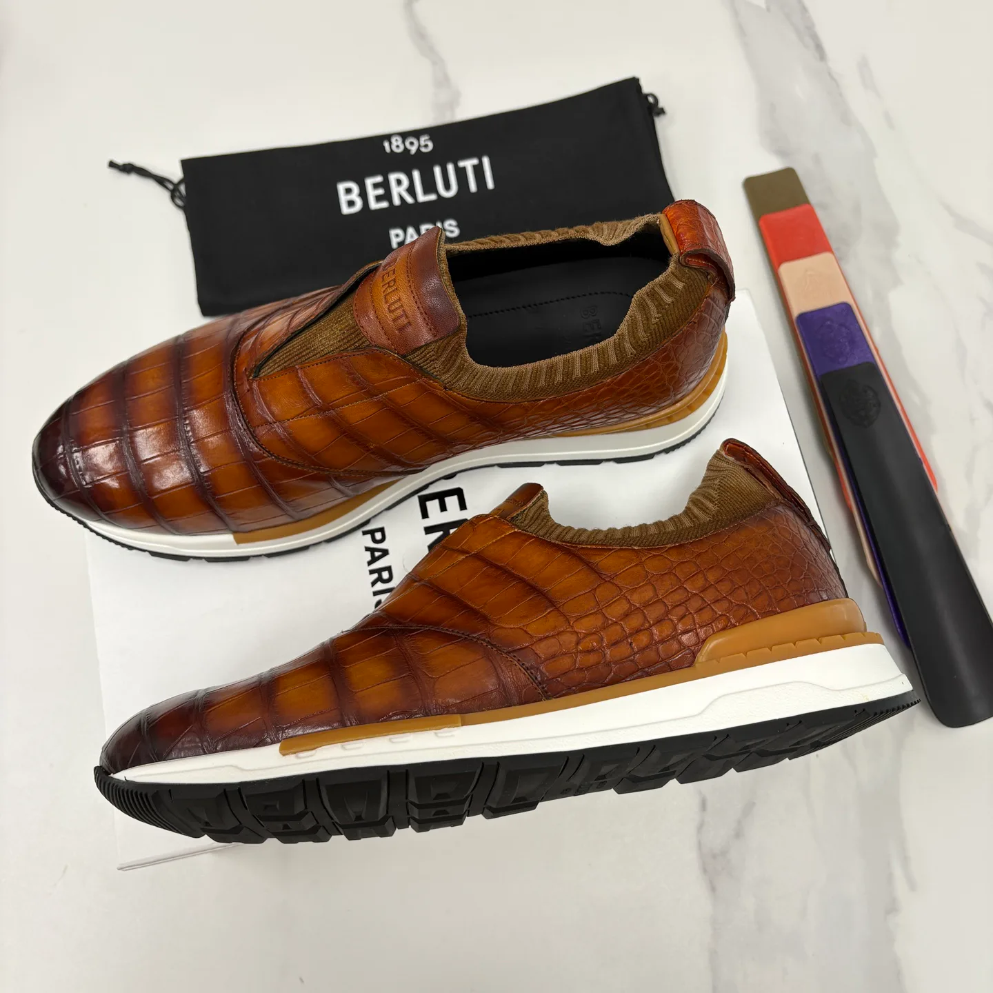 Кроссовки Мужские Berluti 18000795