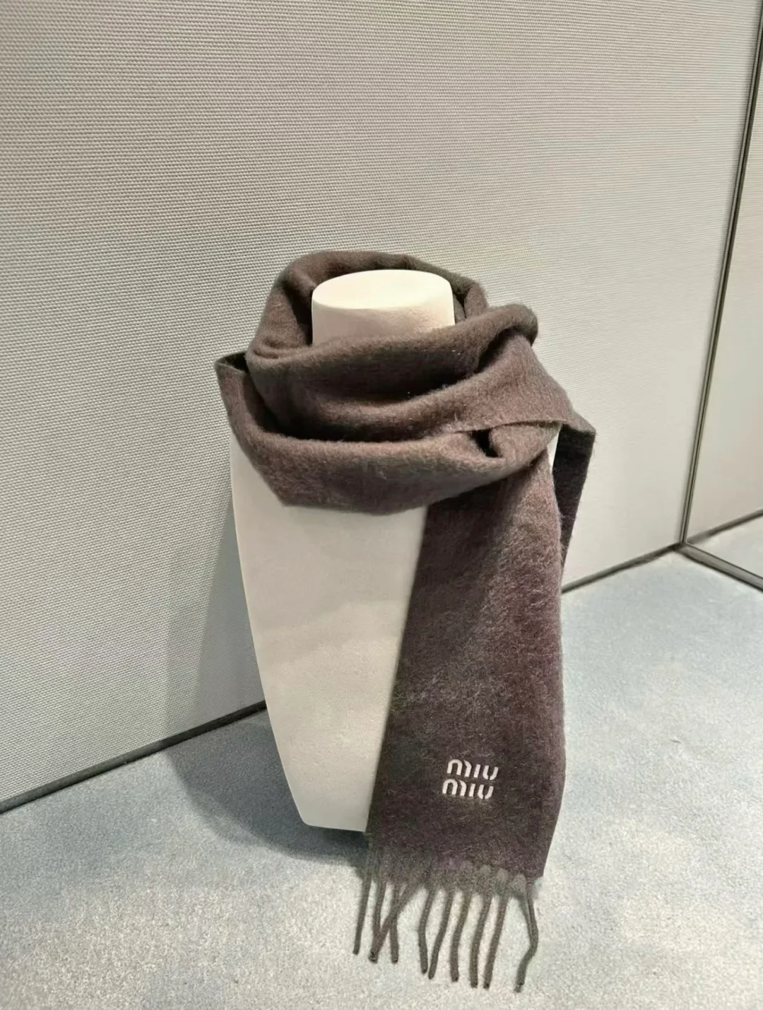 Шарфы Miu Miu 17960040