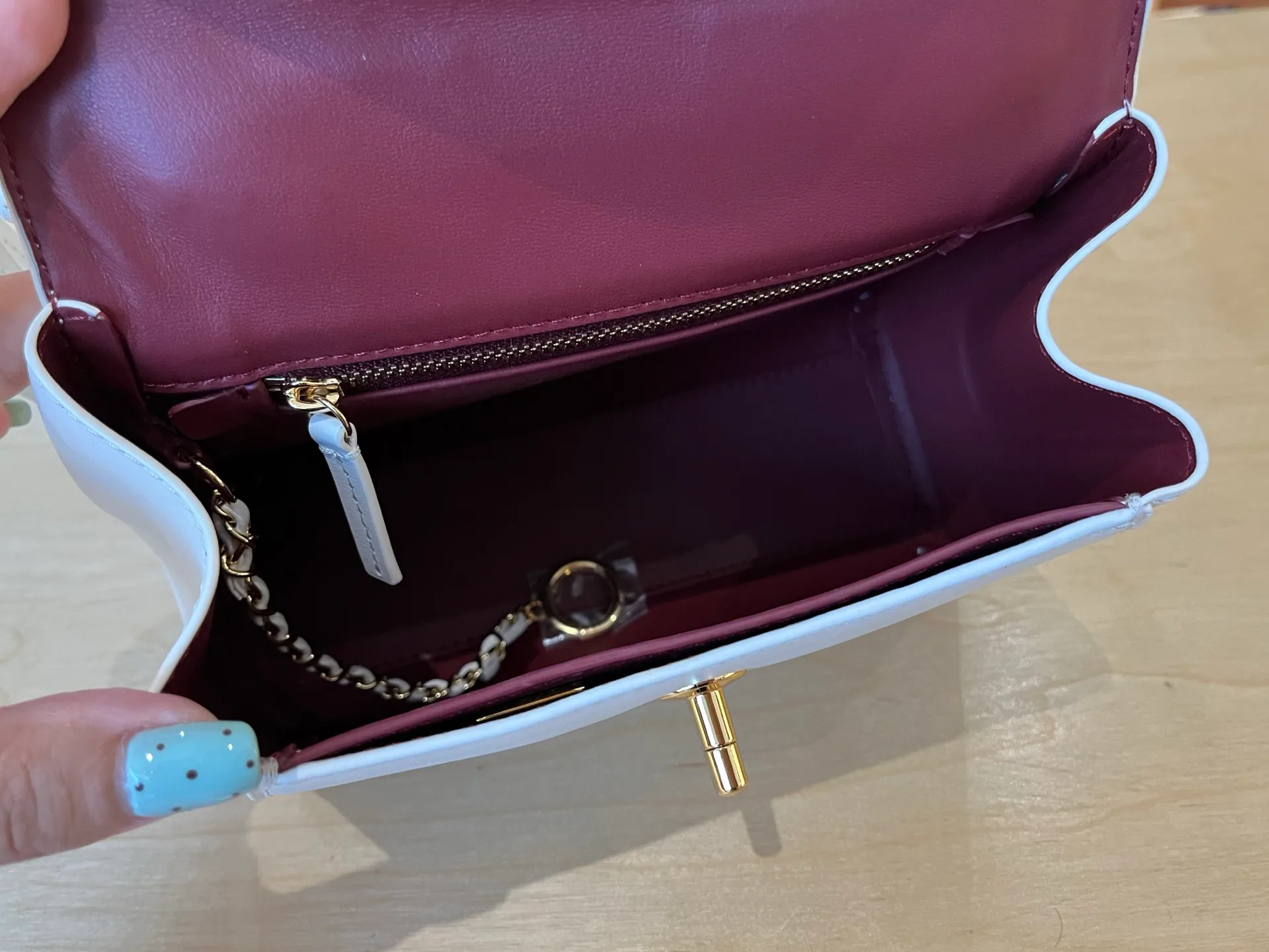 Классические Сумки Женские Chanel 18004458