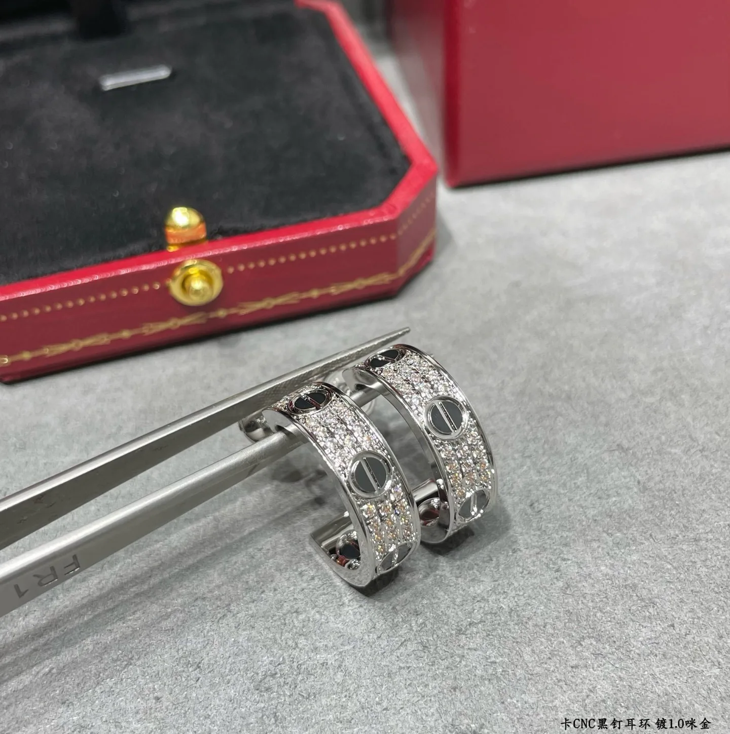 Бижутерия Cartier 17216117