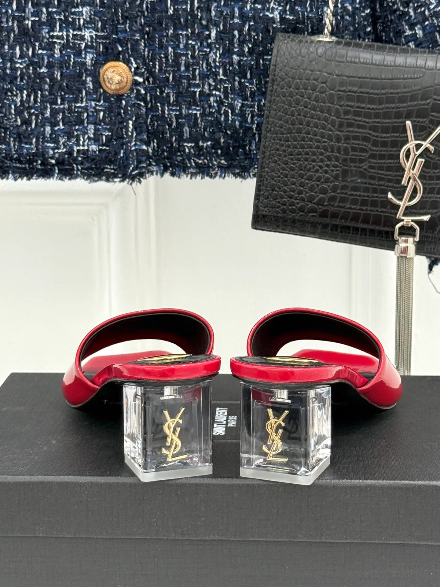 Босоножки Женские Saint Laurent 17024875