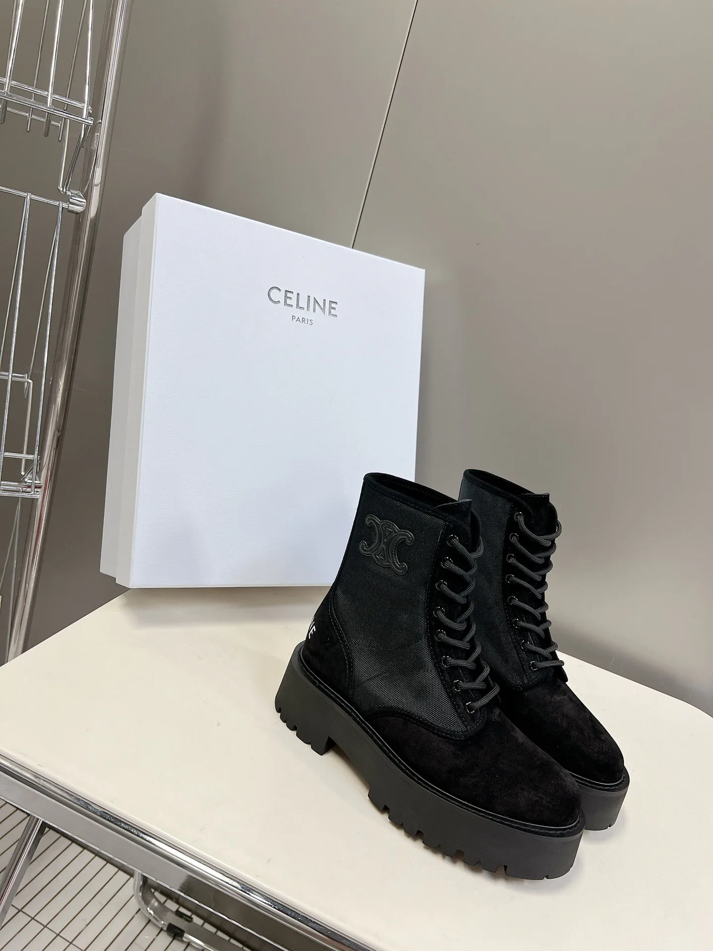 Ботинки Женские Celine 18005920