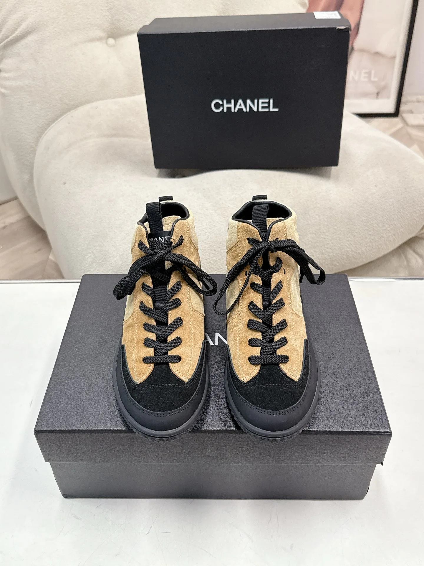 Кроссовки Женские Chanel 19292585