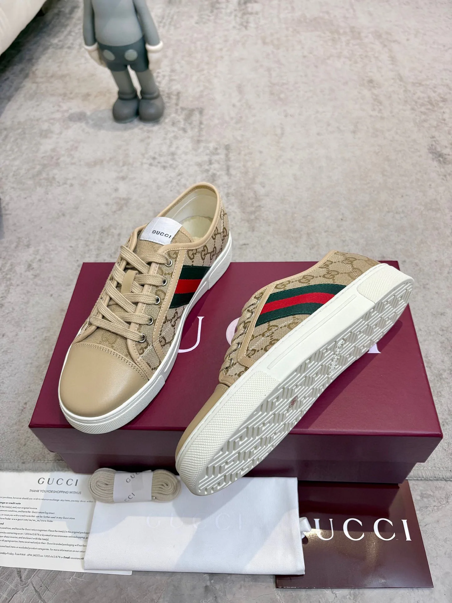 Кроссовки Женские Gucci 18901602