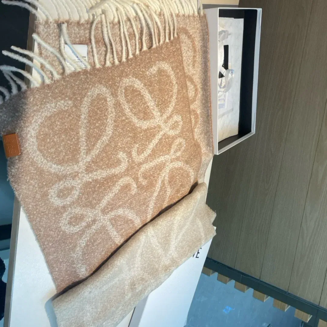 Шарфы Loewe 386928