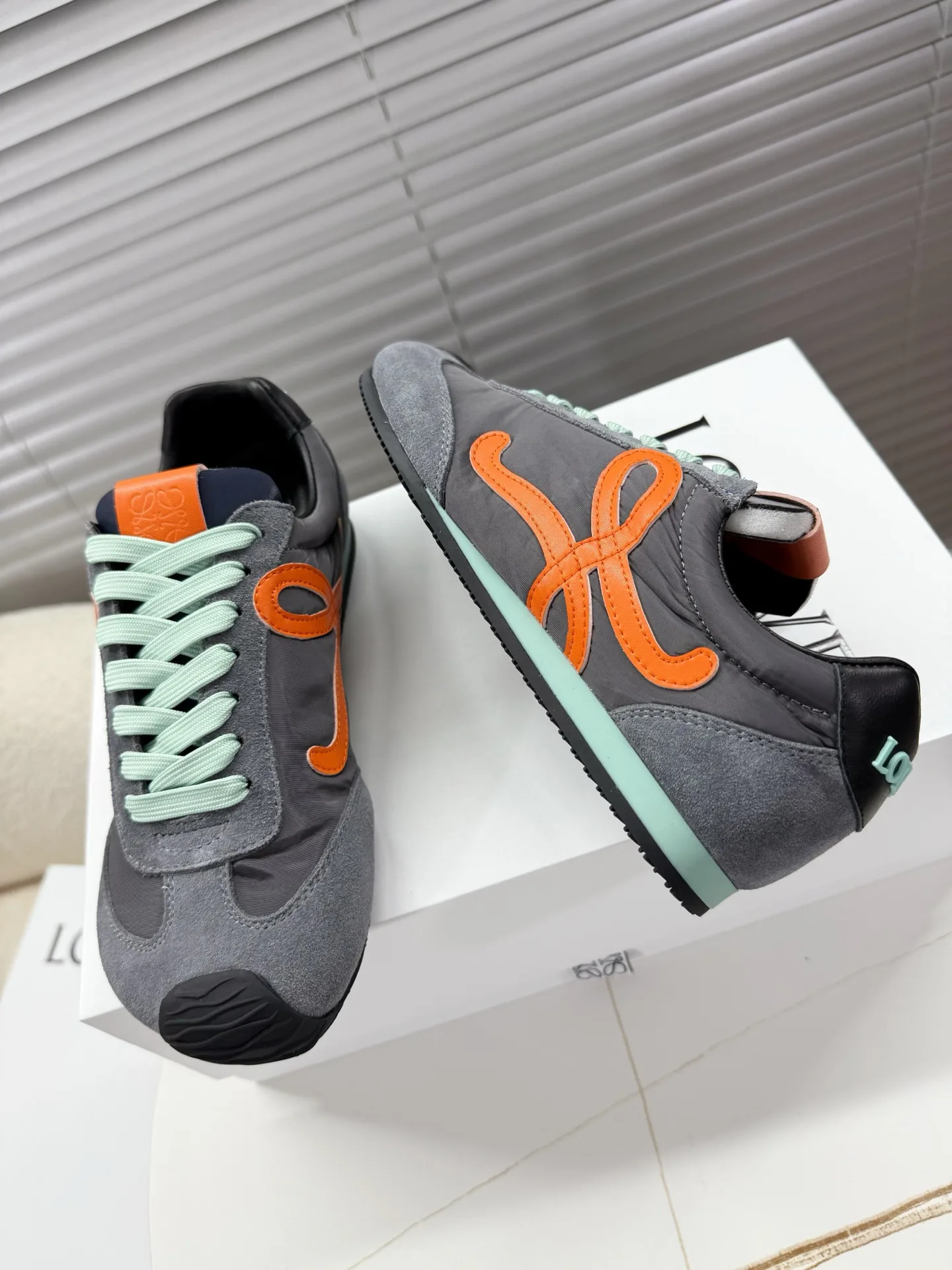 Кроссовки Женские Loewe 4019916