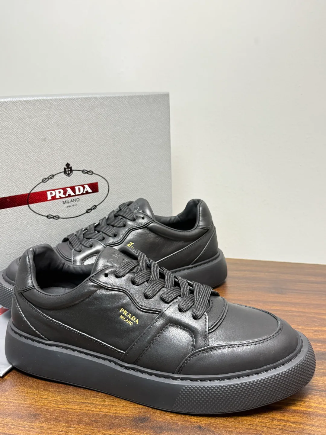 Кроссовки Мужские Prada 19089429
