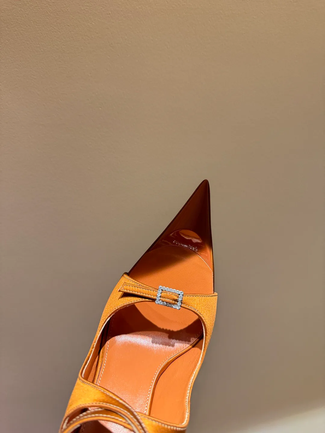 Босоножки Женские Saint Laurent 5737618