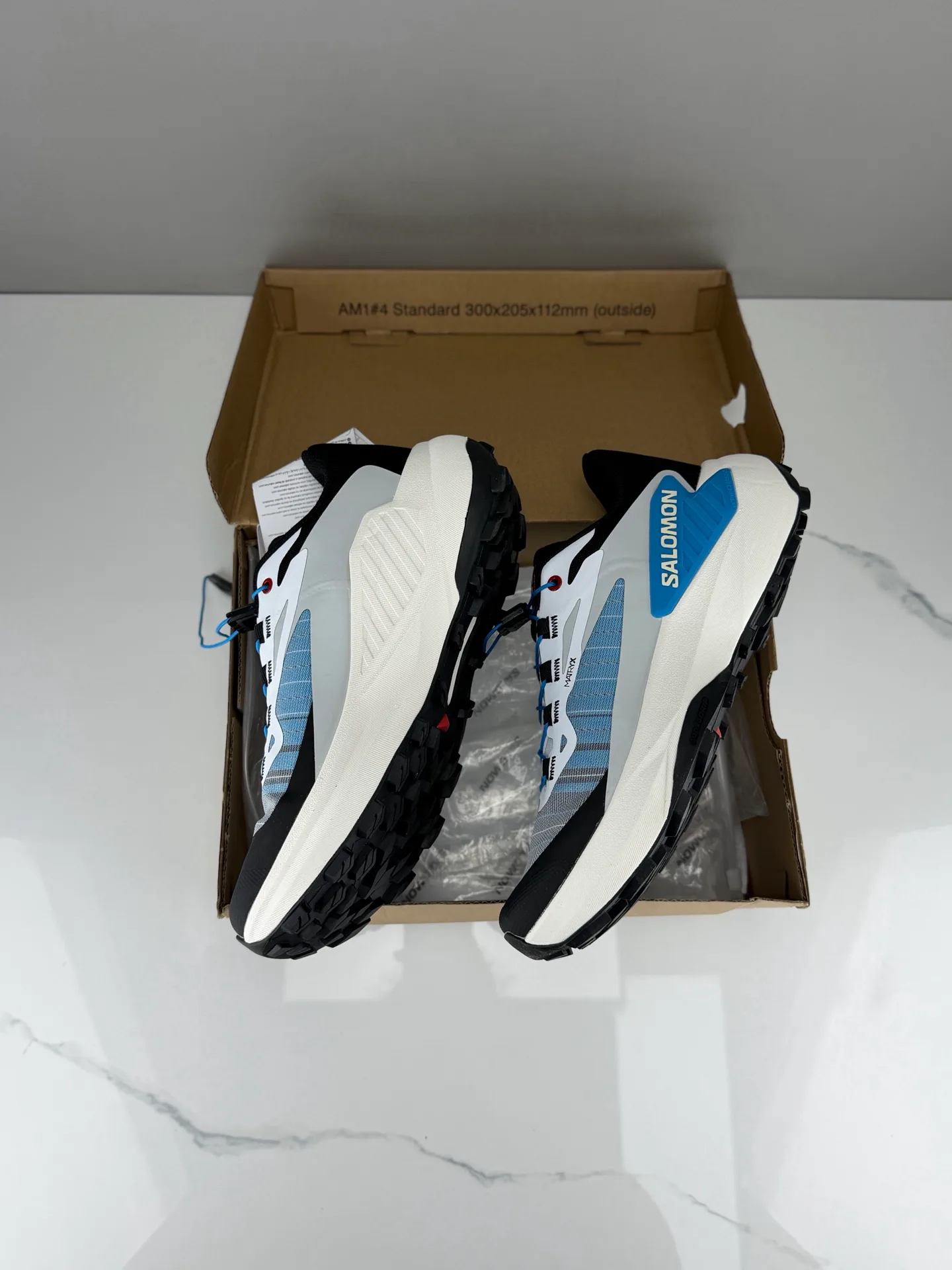 Кроссовки Женские Salomon 17956900