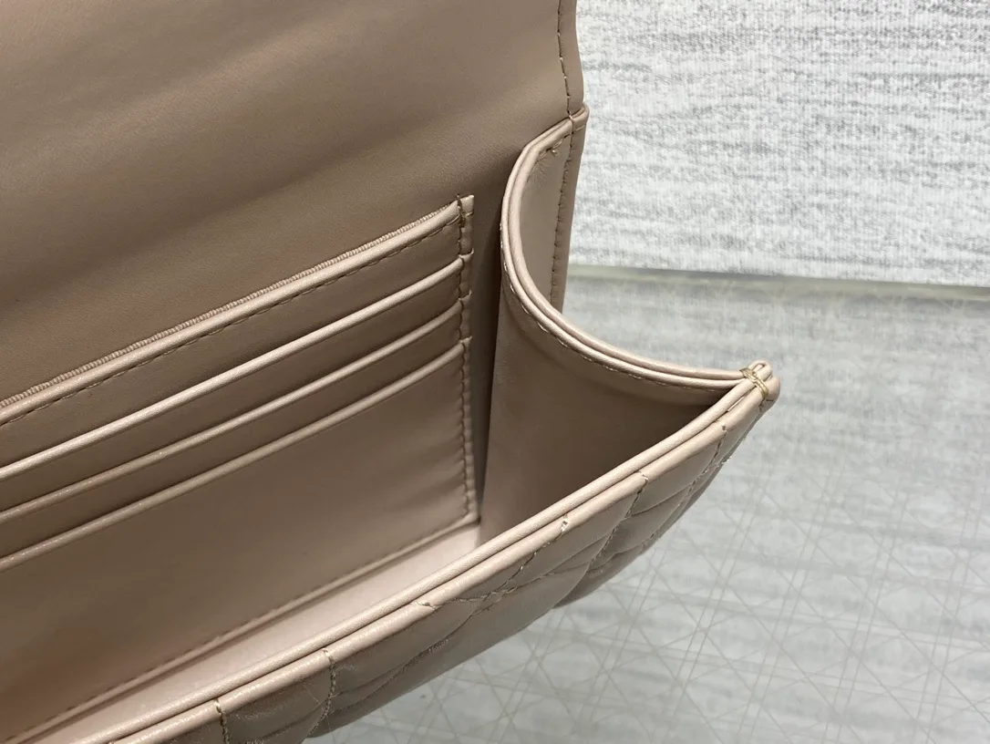 Клатчи Женские Christian Dior 11412684