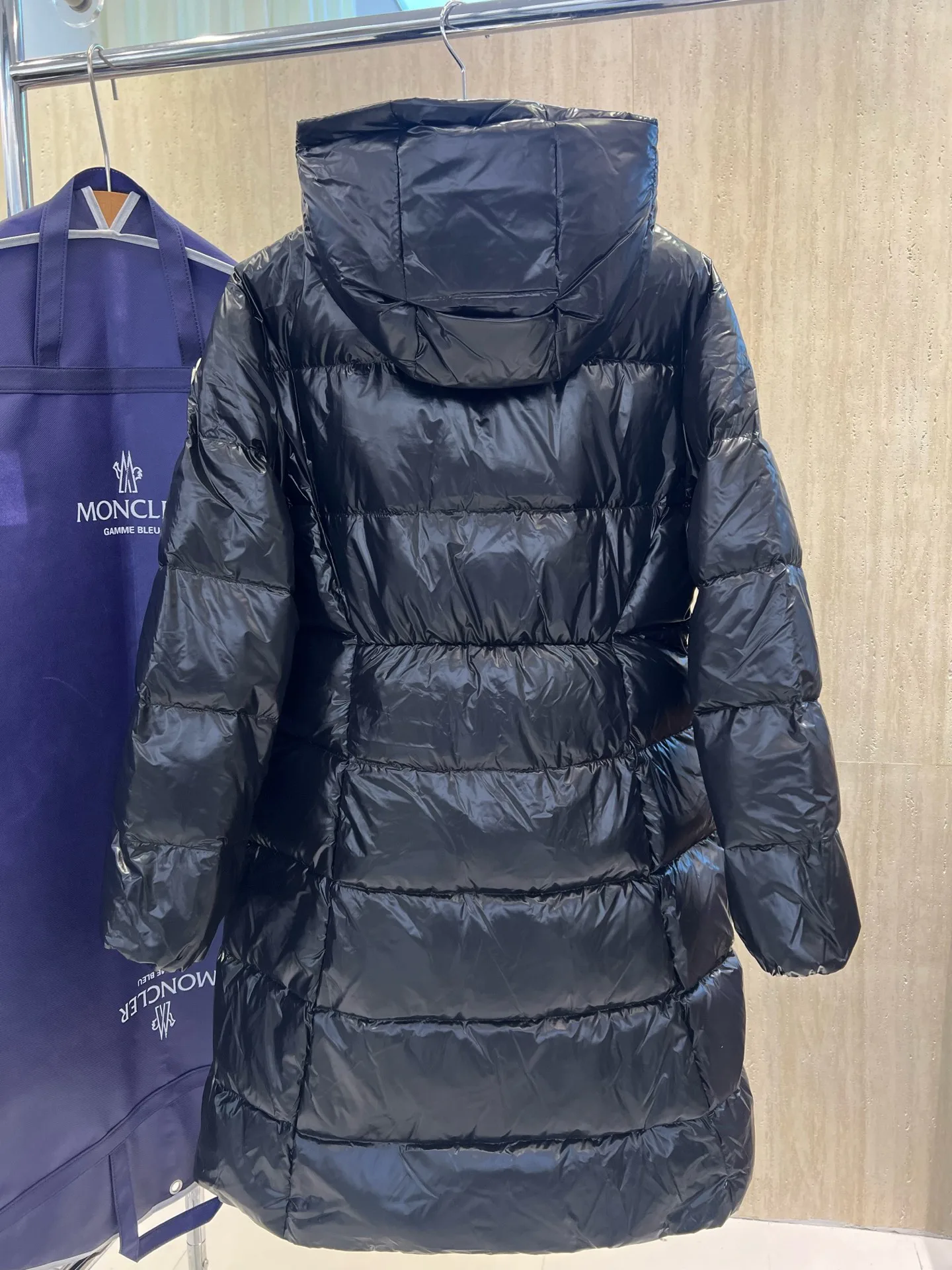 Куртки И Пуховики Женские Moncler 18723445