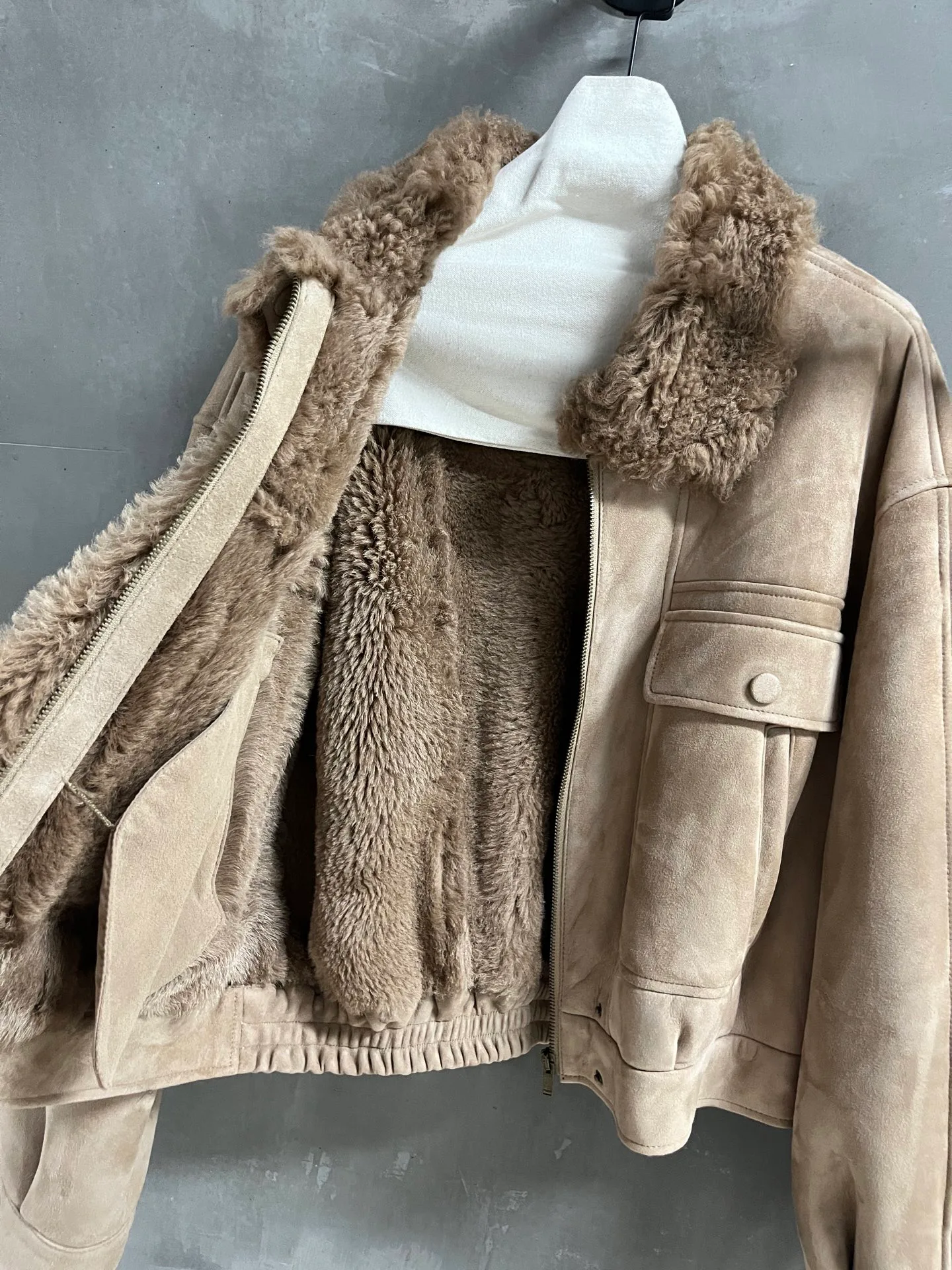 Кожаные Куртки И Дублёнки Женские Saint Laurent 18226800