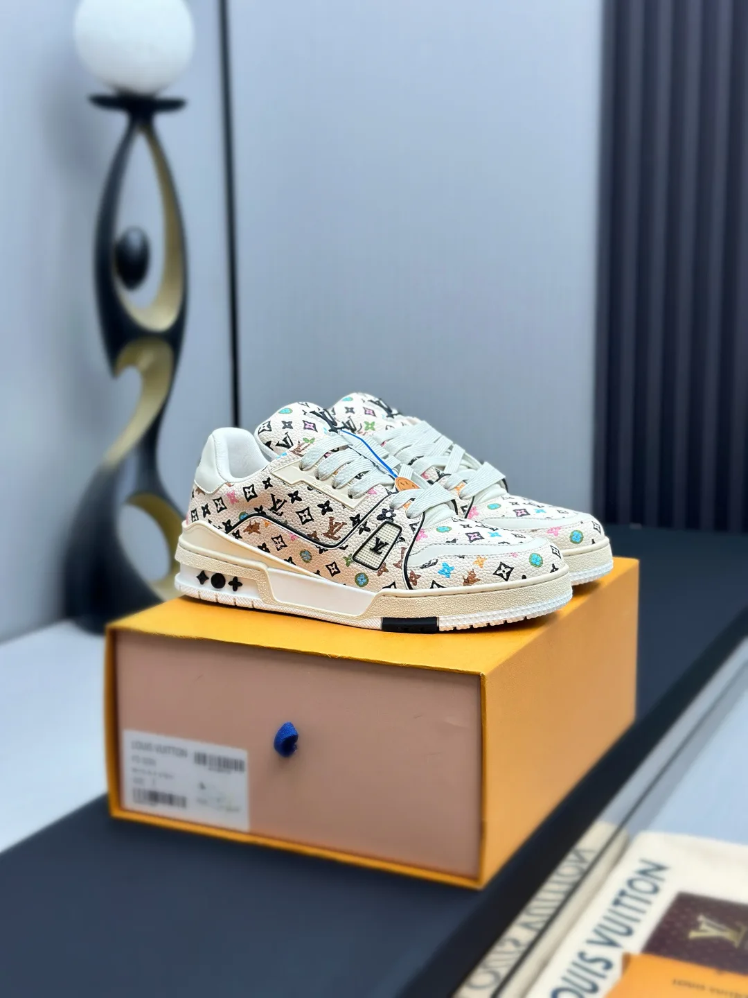 Кроссовки Женские Louis Vuitton 271975